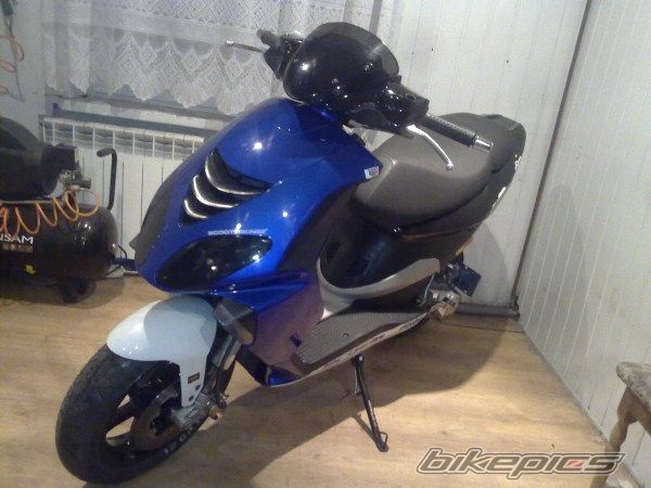 2005 PIAGGIO NRG | Picture 2340025 motorcycle photo