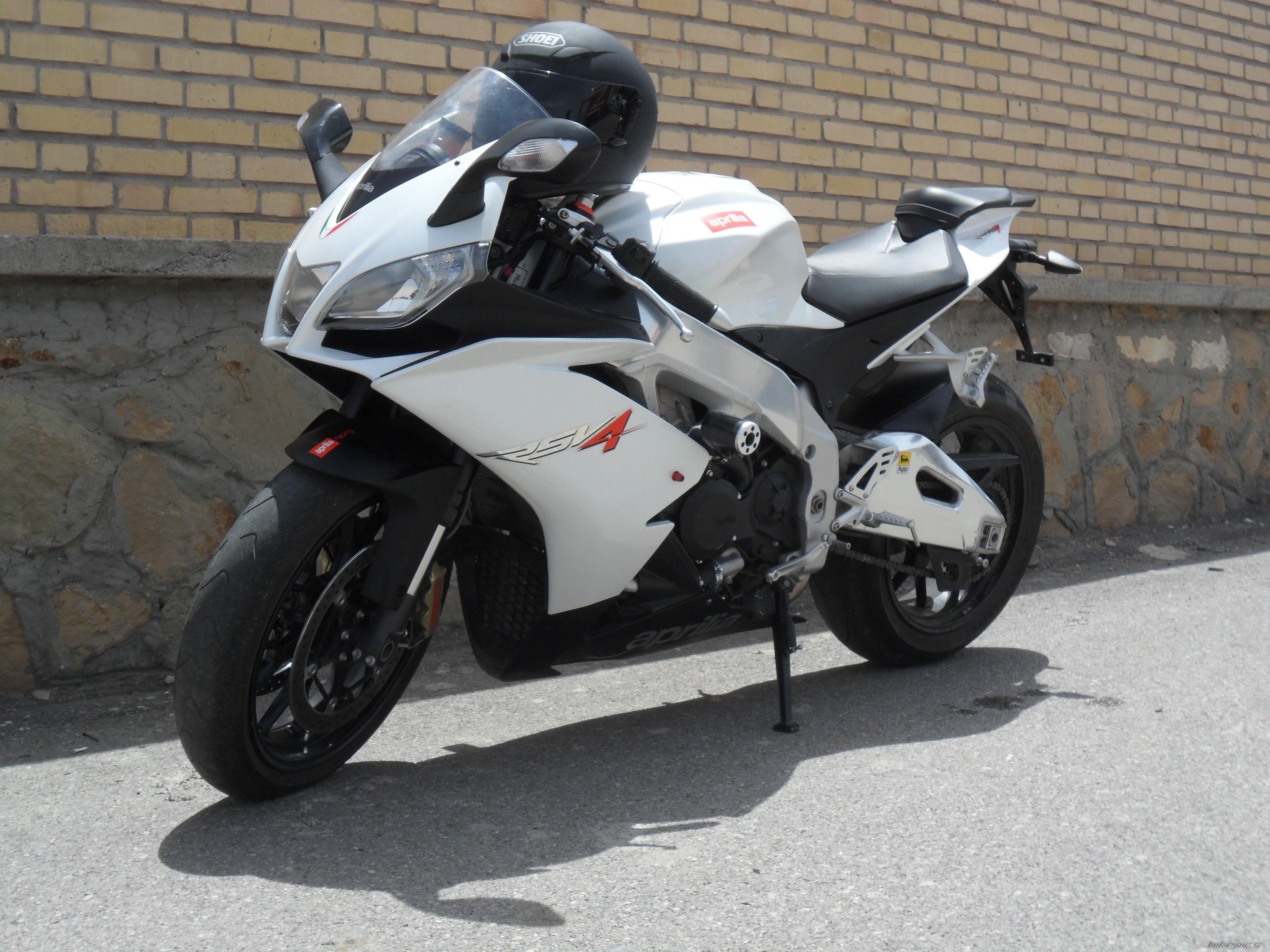 2012 APRILIA RSV4 | Picture 2340826 motorcycle photo
