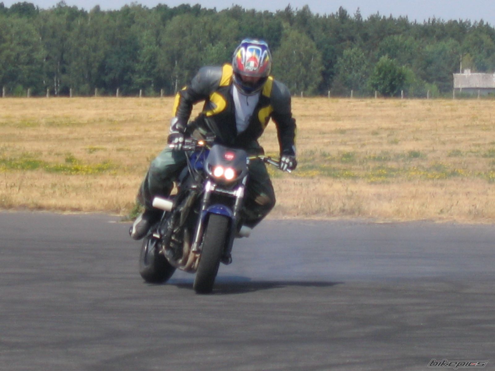 2003 YAMAHA YZF R6 | Picture 2341344 motorcycle photo