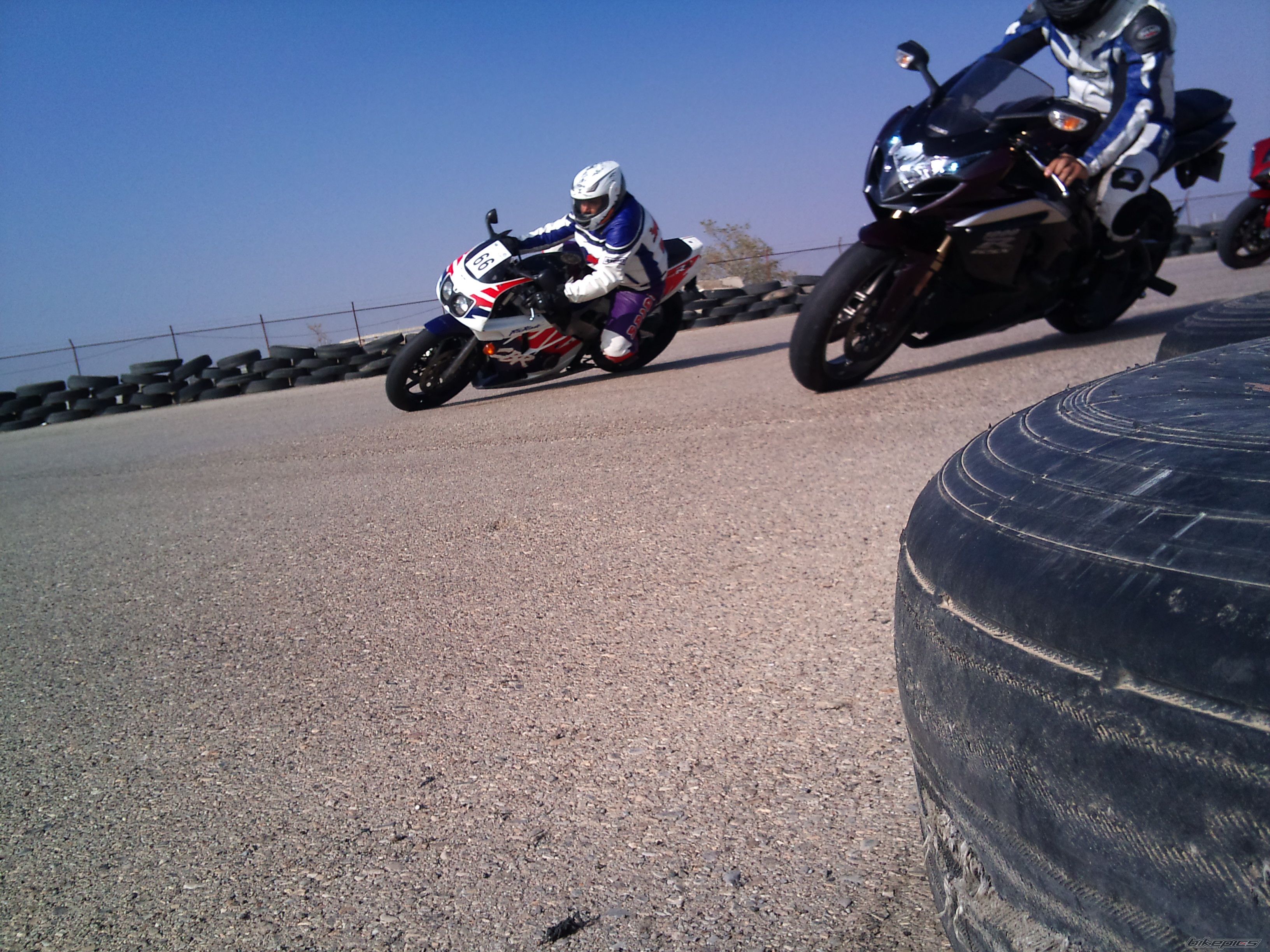 1999 HONDA CBR 400 | Picture 2341875 motorcycle photo