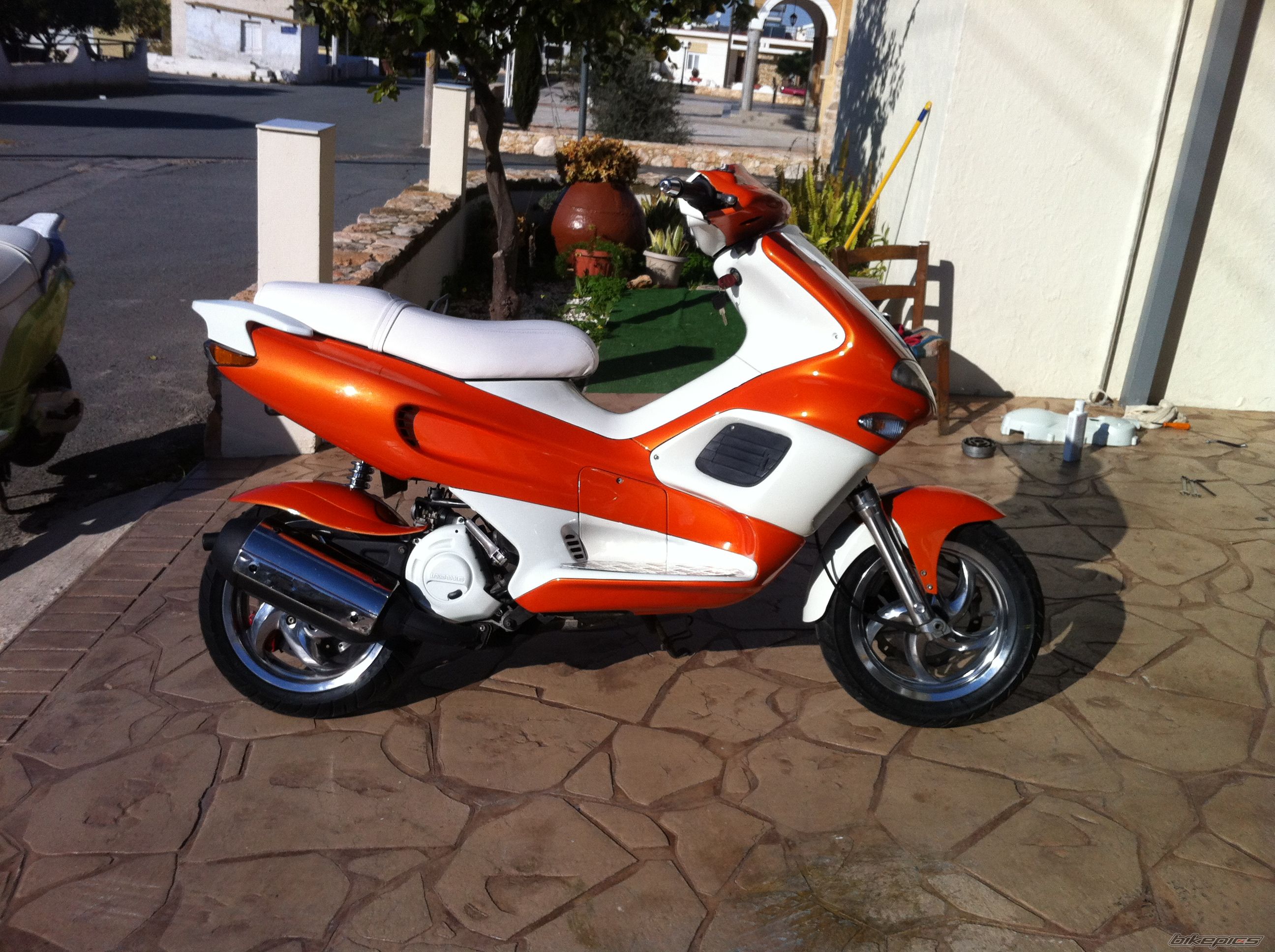 2010 GILERA RUNNER 180 SP | Picture 2342750 motorcycle photo