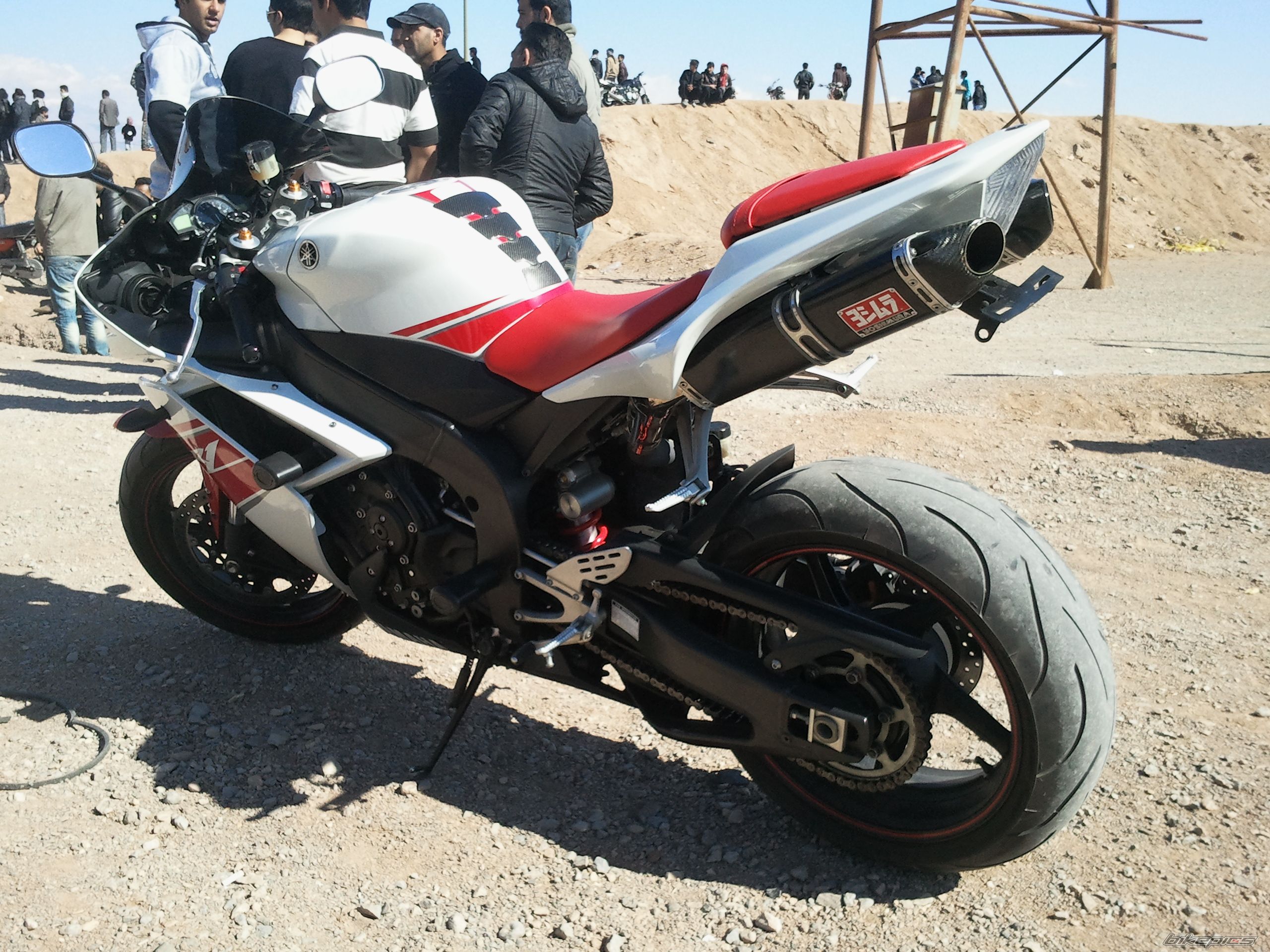 2012 YAMAHA YZF R1 | Picture 2342954 motorcycle photo