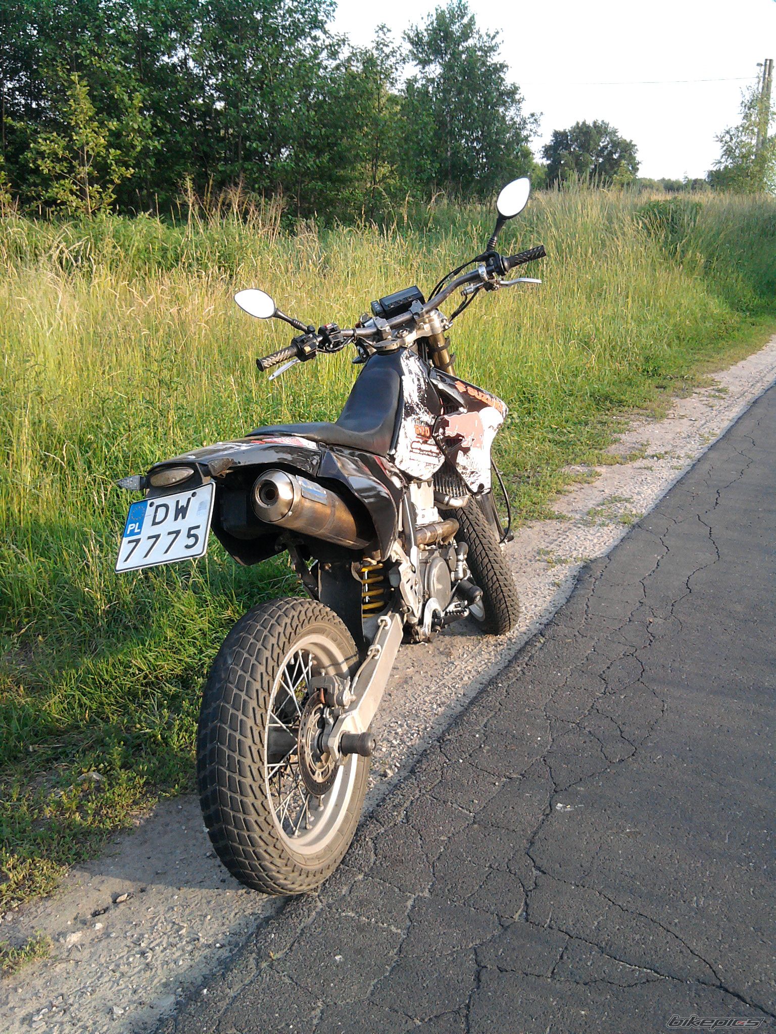 2005 SUZUKI DRZ400SM | Picture 2343954 motorcycle photo
