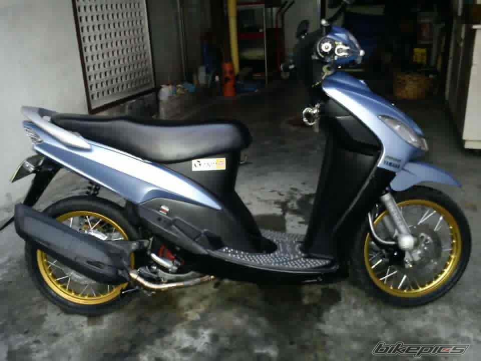 2011 YAMAHA MIO | Picture 2344131 motorcycle photo