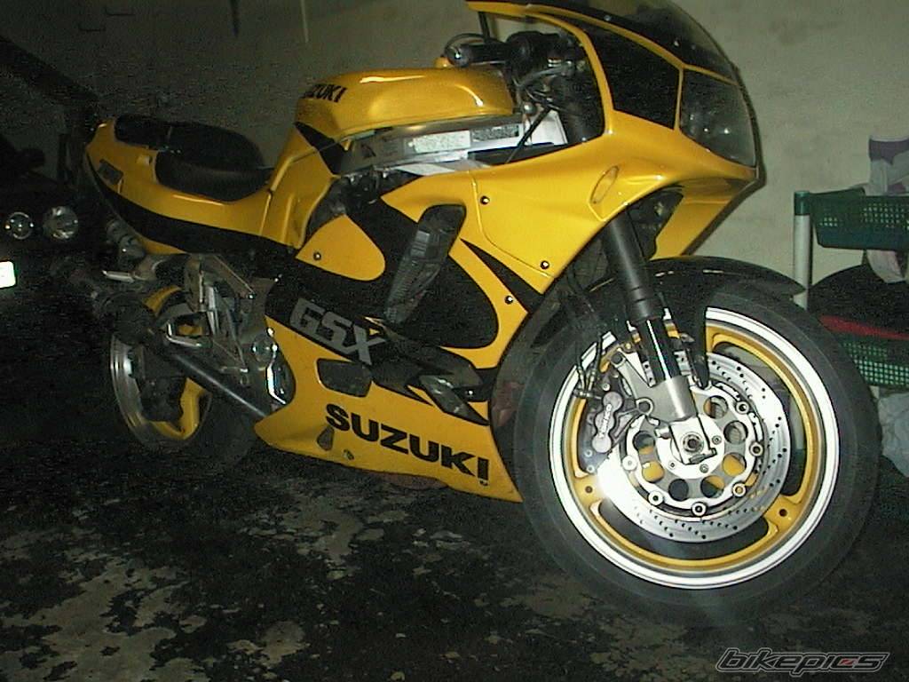 1996 SUZUKI GSX R 750 | Picture 234458 motorcycle photo
