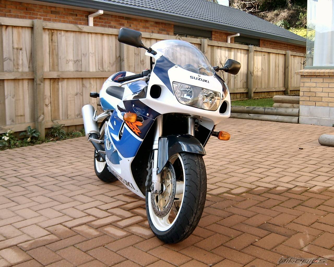 1998 SUZUKI GSX R 750 | Picture 234467 motorcycle photo