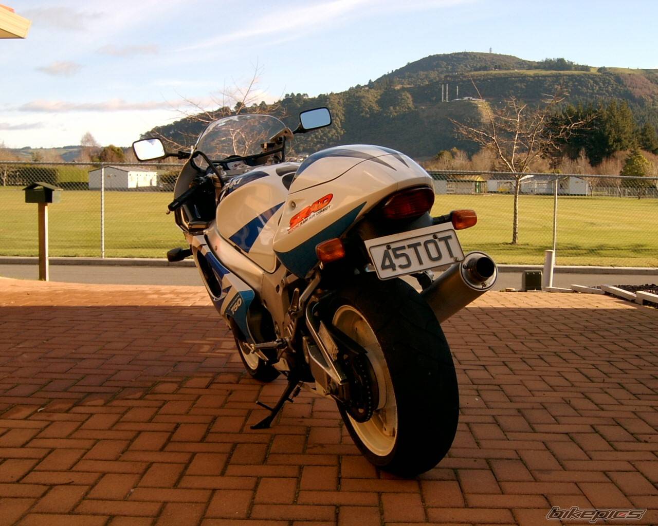 1998 SUZUKI GSX R 750 | Picture 234468 motorcycle photo