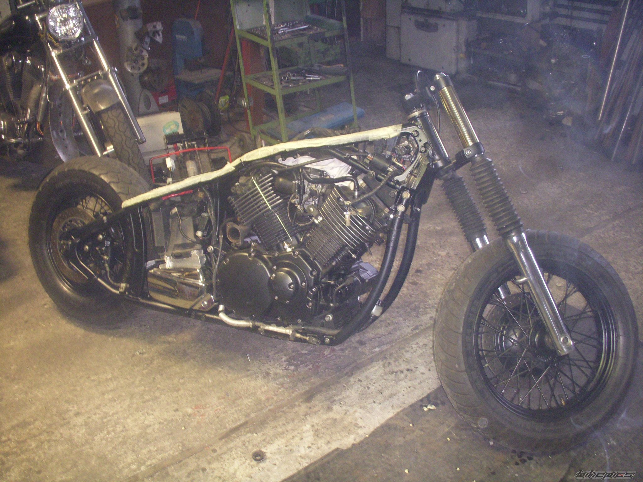 2005 YAMAHA XVS1100A DRAGSTAR CLASSIC | Picture 2344946 motorcycle photo