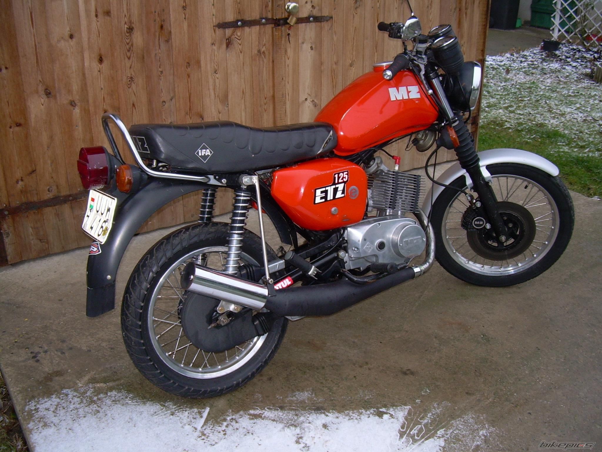 1989 MZ ETZ 125 | Picture 2345982 motorcycle photo