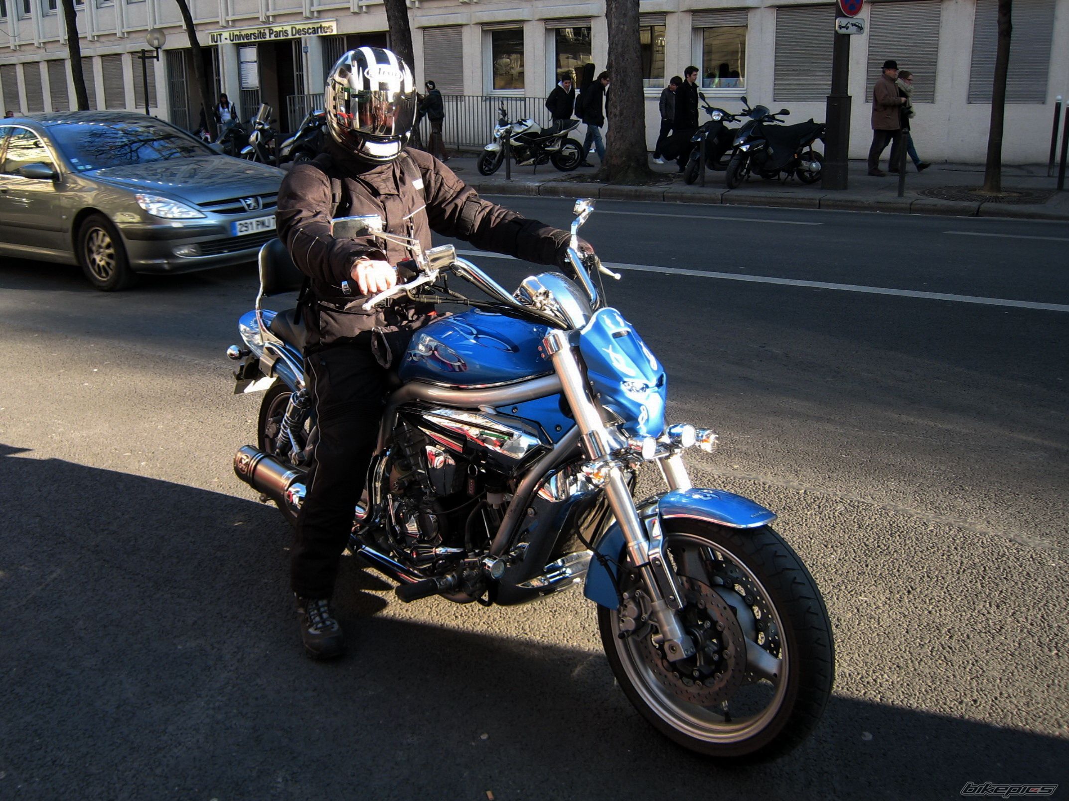 2011 HYOSUNG GV 650 AQUILIA | Picture 2347733 motorcycle photo