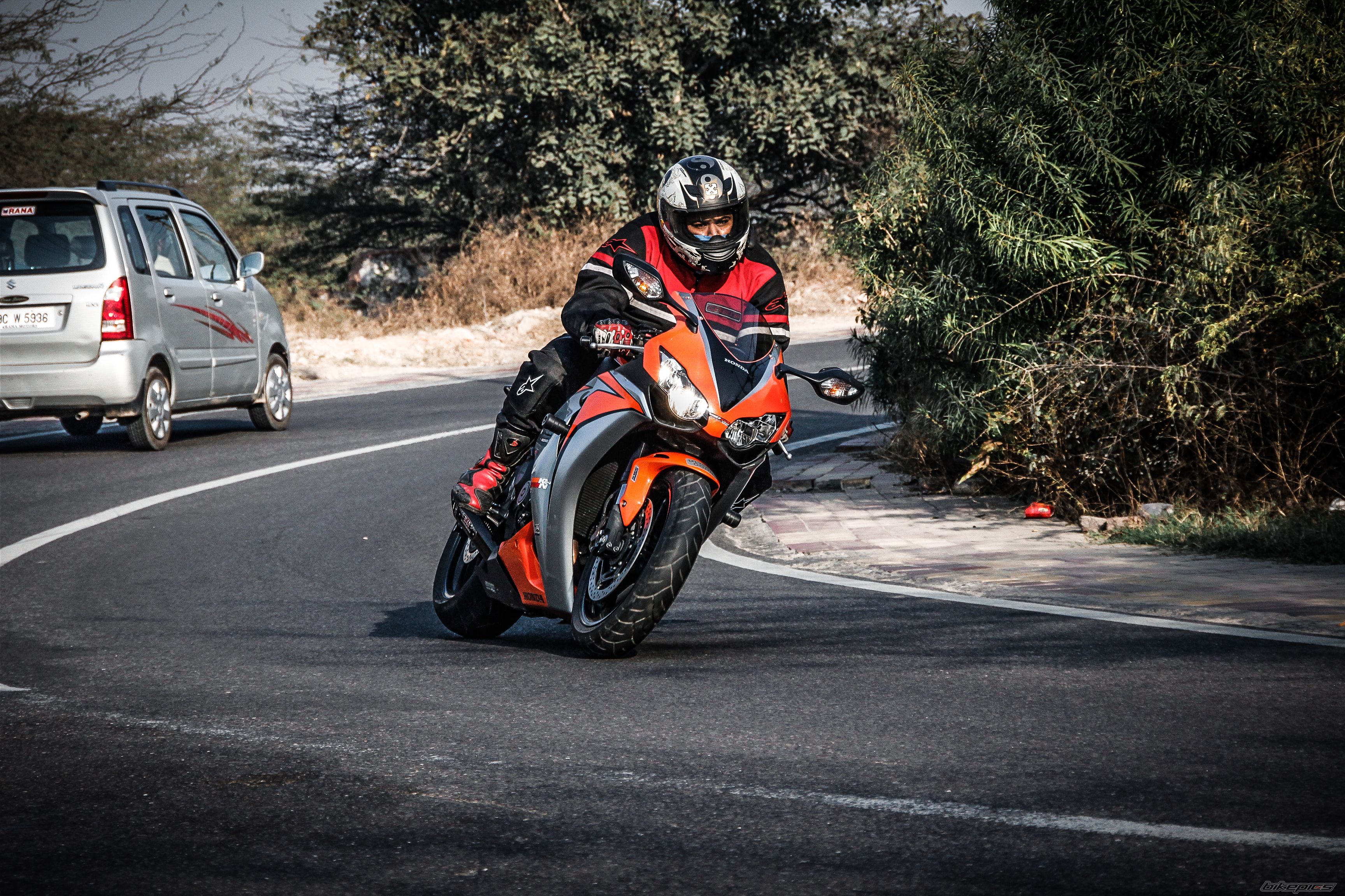 2010 HONDA CBR 1000  RR | Picture 2347851 motorcycle photo