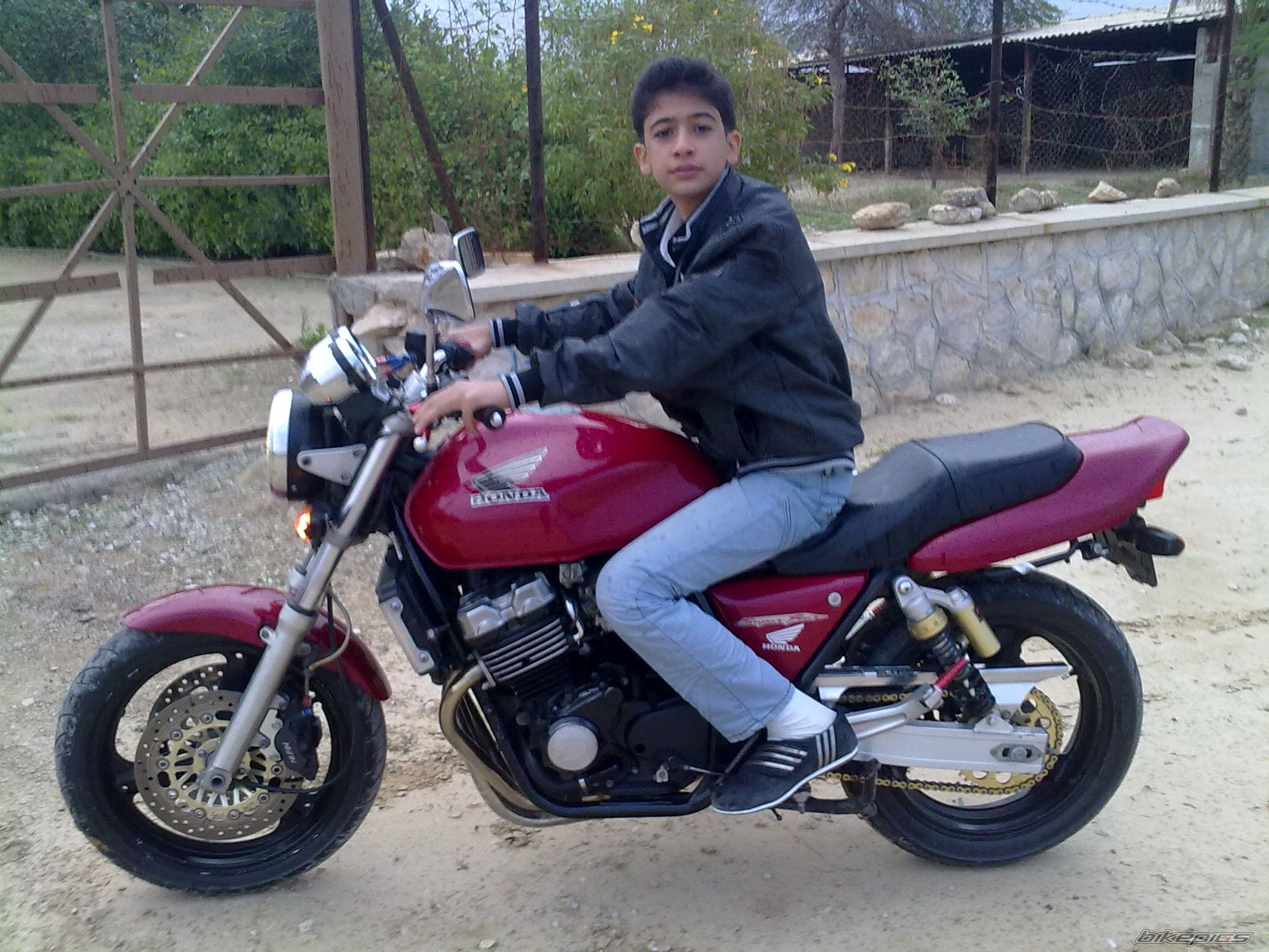 2012 HONDA CB 400 | Picture 2349509 motorcycle photo