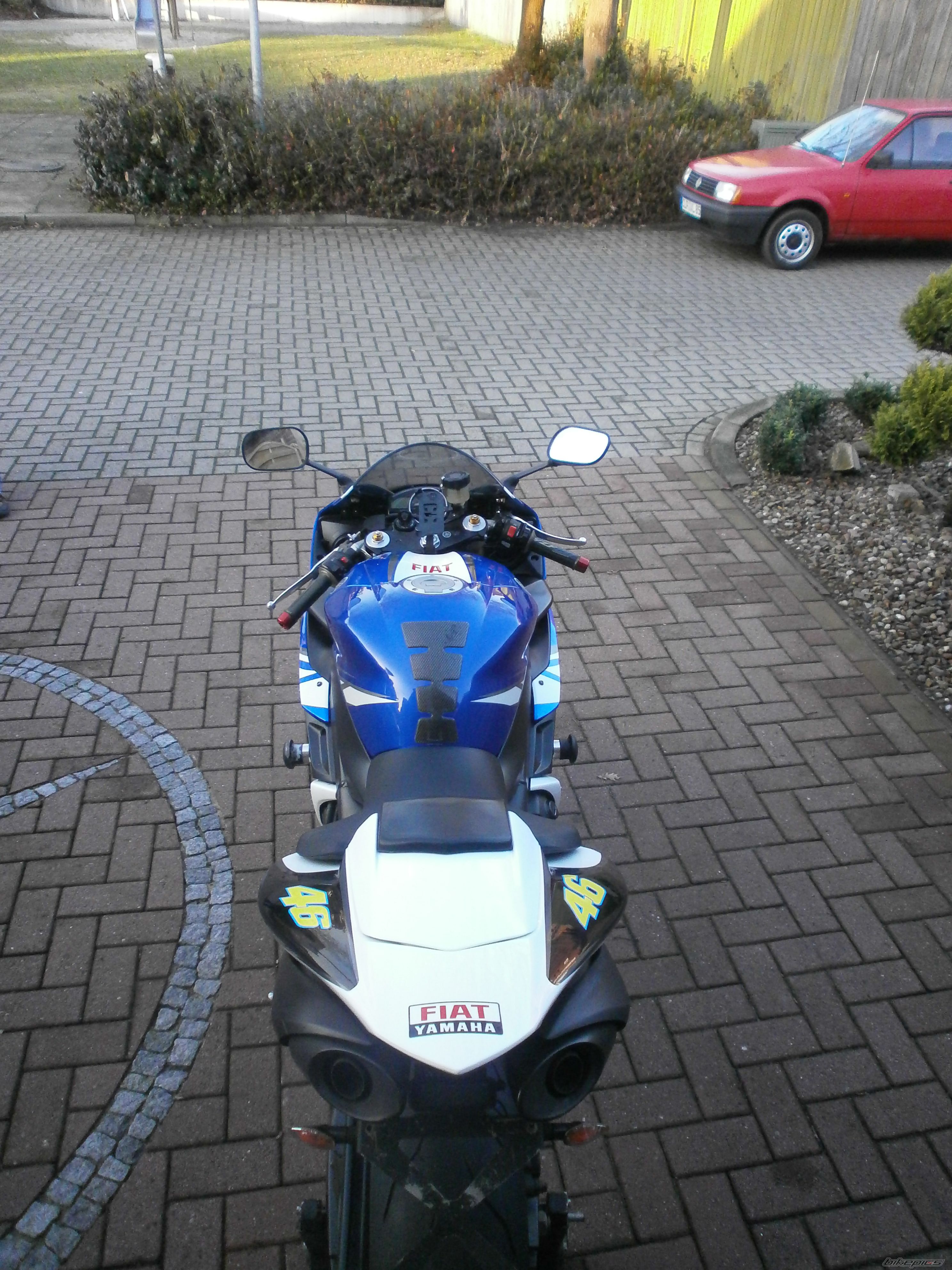 2004 YAMAHA YZF R1 | Picture 2349617 motorcycle photo