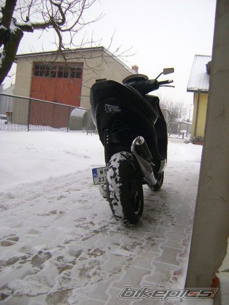 2005 PIAGGIO NRG | Picture 2349826 motorcycle photo