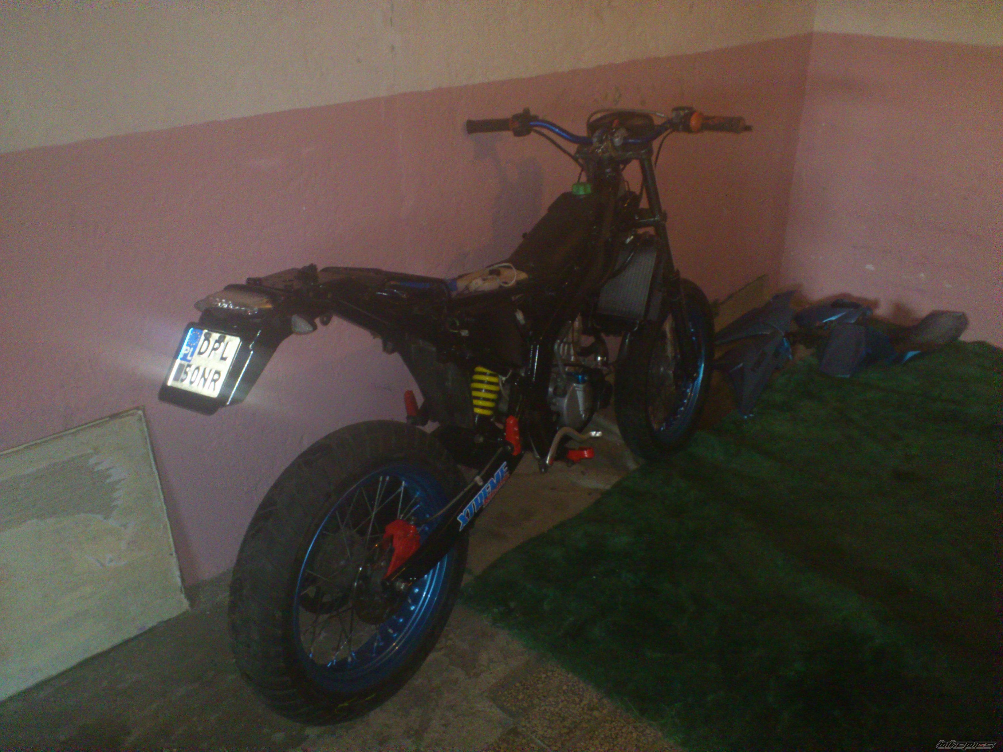 2004 DERBI SENDA SM 50 | Picture 2354172 motorcycle photo
