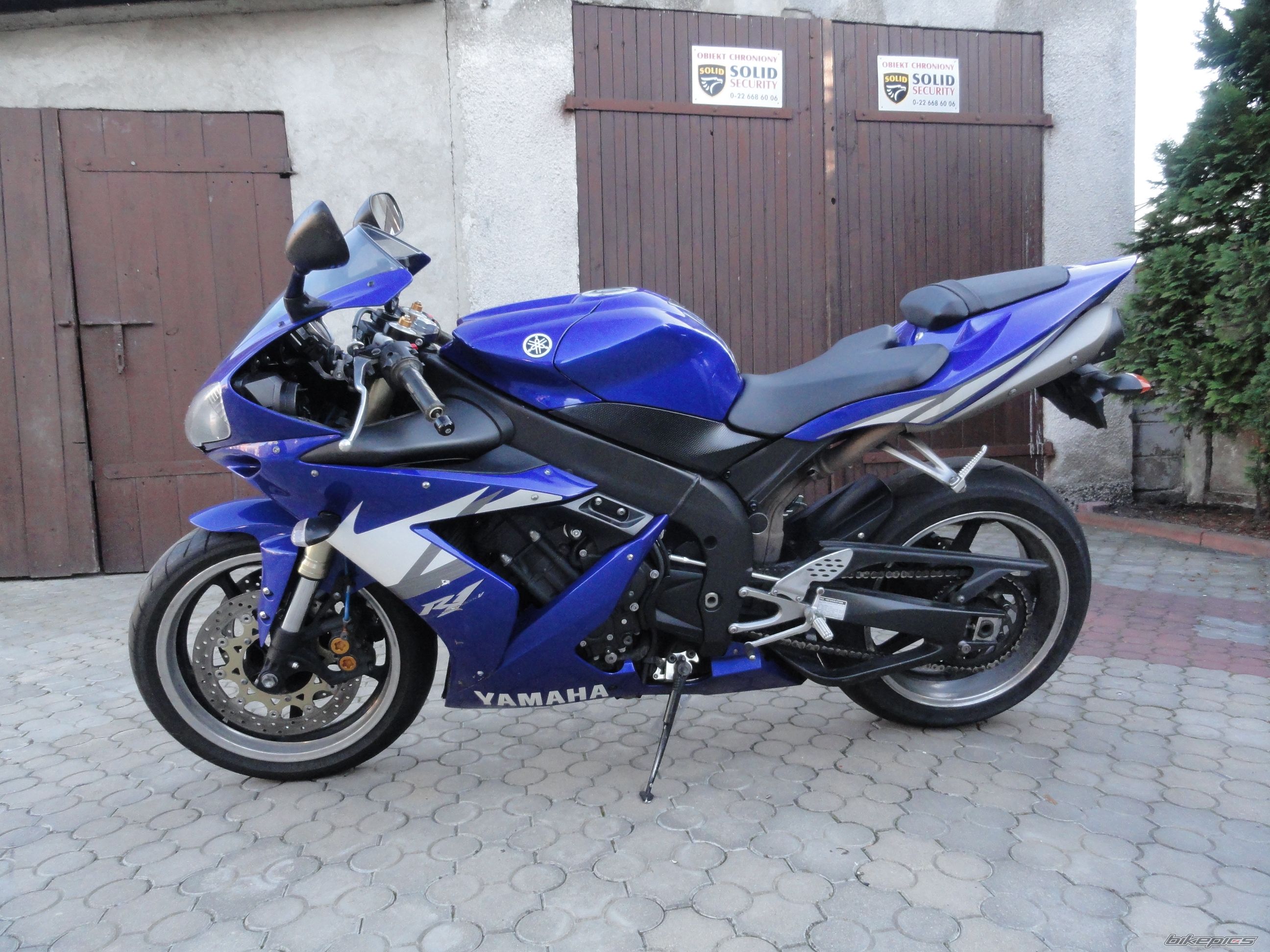 2005 YAMAHA R1 | Picture 2354774 motorcycle photo