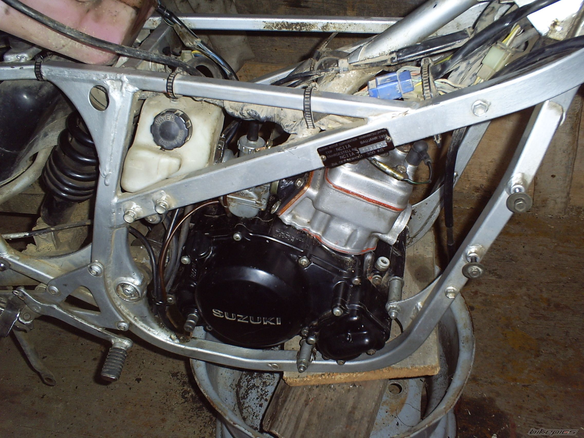 1994 SUZUKI RG 80 | Picture 2355625 motorcycle photo