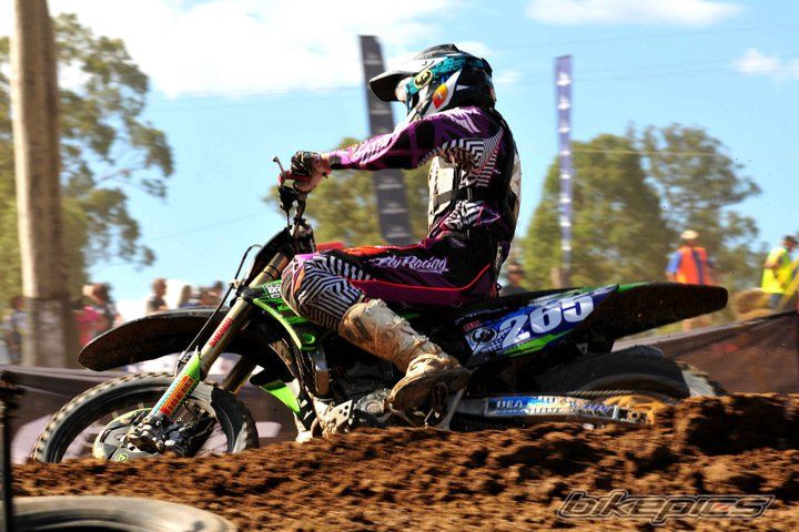 2011 KAWASAKI KX 250F | Picture 2356697 motorcycle photo