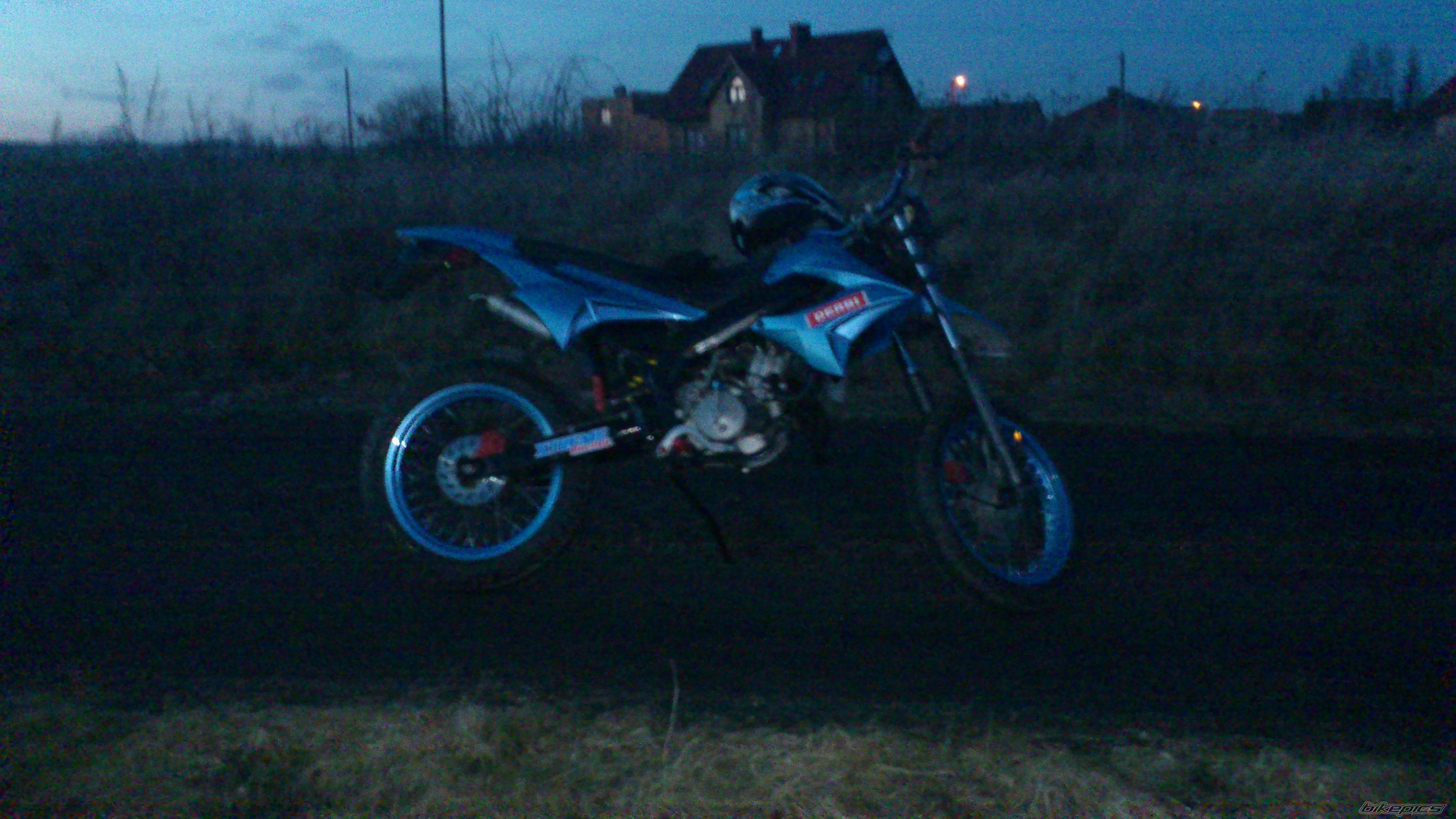 2004 DERBI SENDA SM 50 | Picture 2358771 motorcycle photo