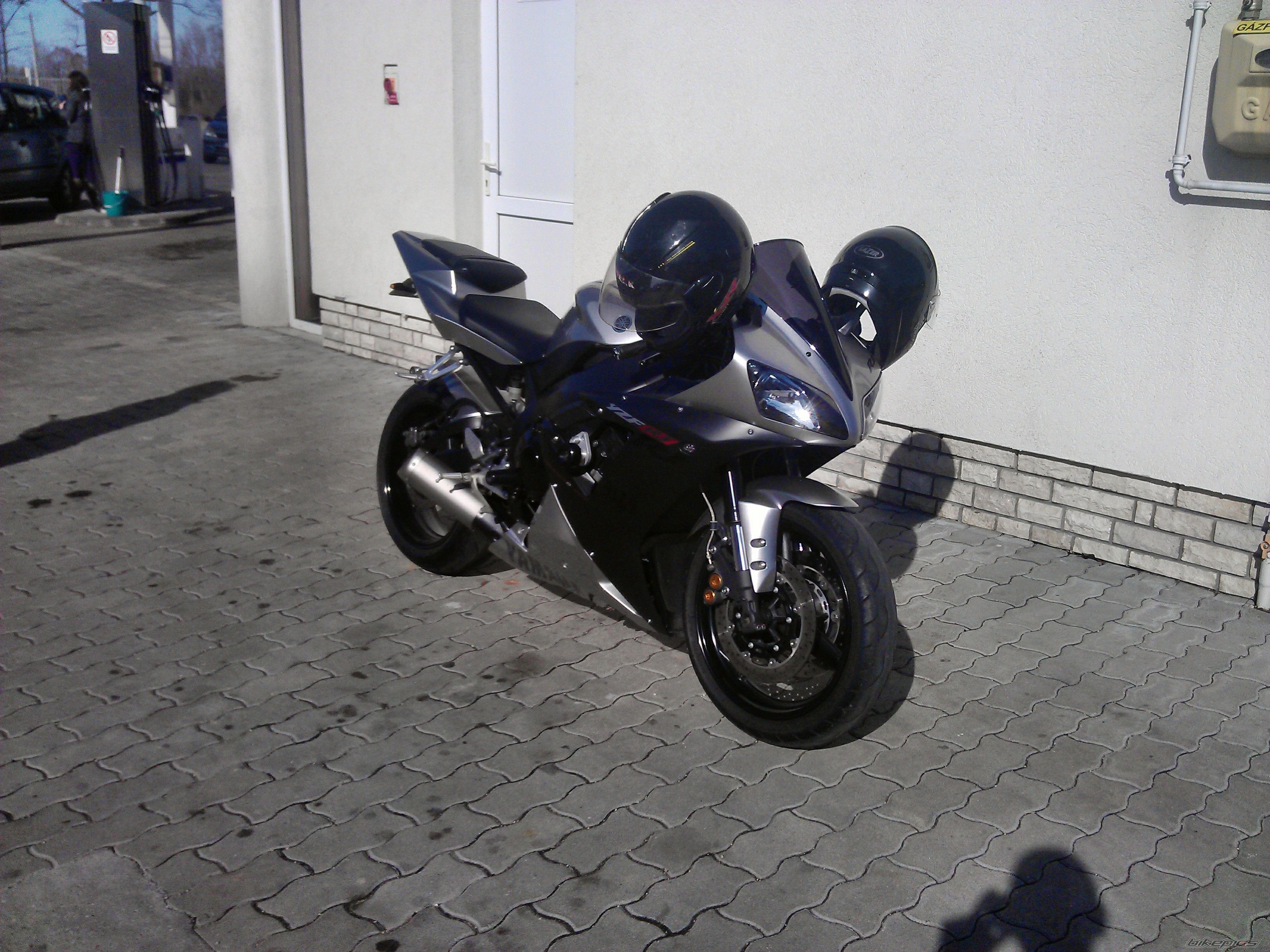 2003 YAMAHA YZF R1 | Picture 2359507 motorcycle photo