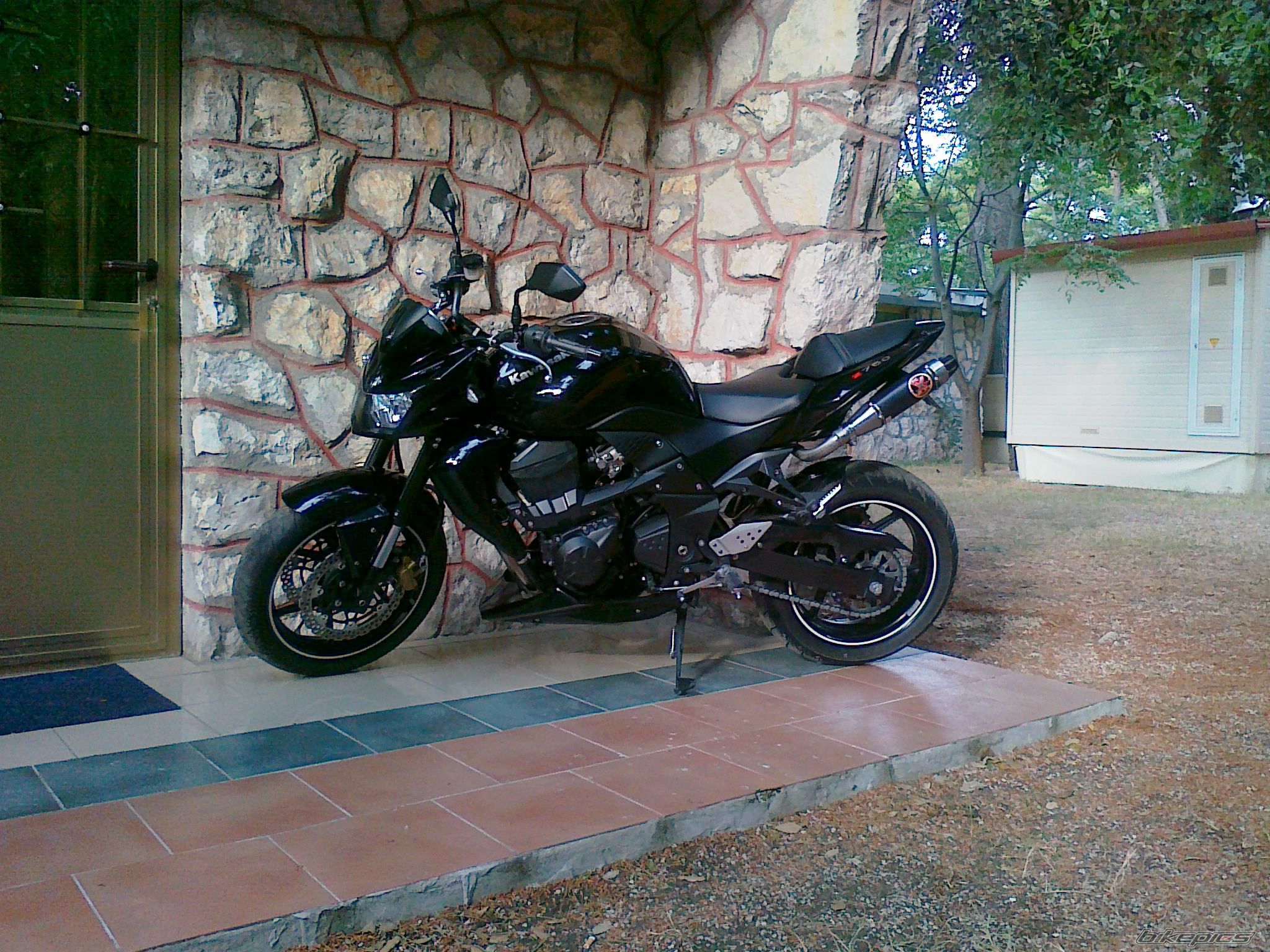 2008 KAWASAKI Z 750 | Picture 2359993 motorcycle photo
