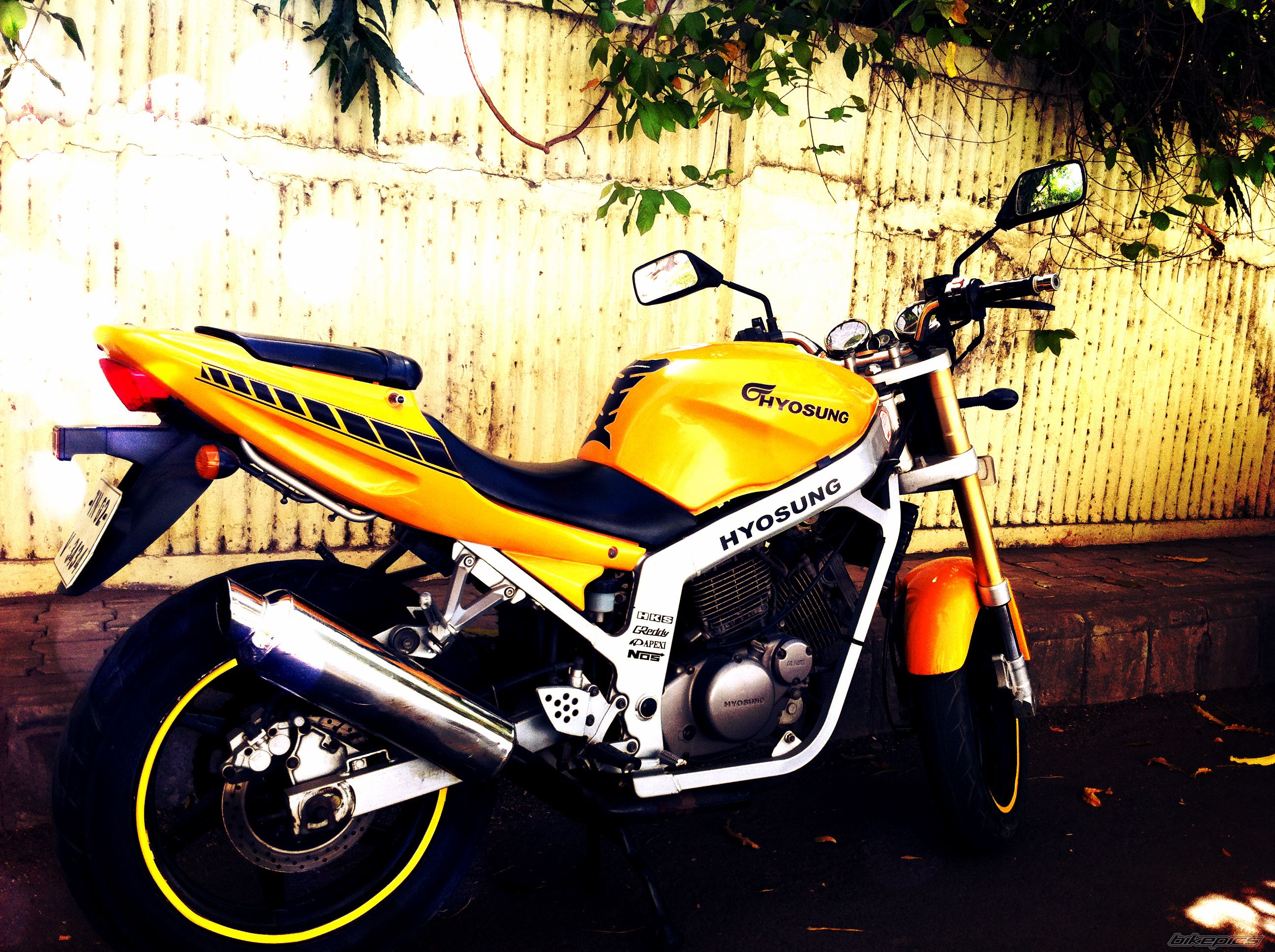 2005 HYOSUNG GT 250 COMET | Picture 2360362 motorcycle photo