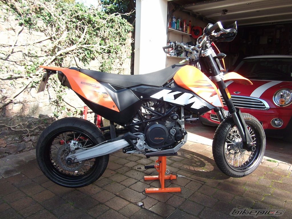 2009 KTM 690 SMC | Picture 2360518 motorcycle photo