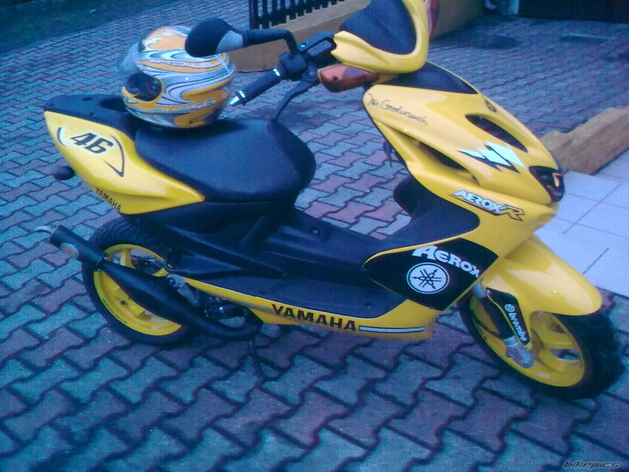 2003 YAMAHA AEROX 50 | Picture 2361058 motorcycle photo