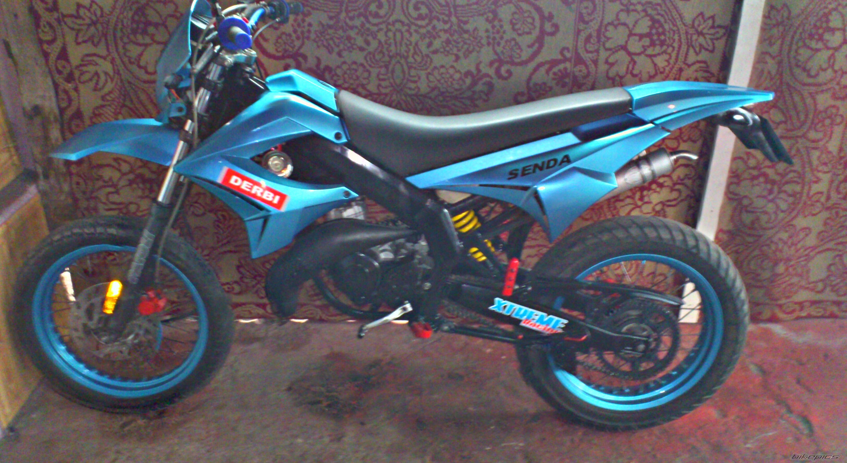 2004 DERBI SENDA SM 50 | Picture 2362135 motorcycle photo