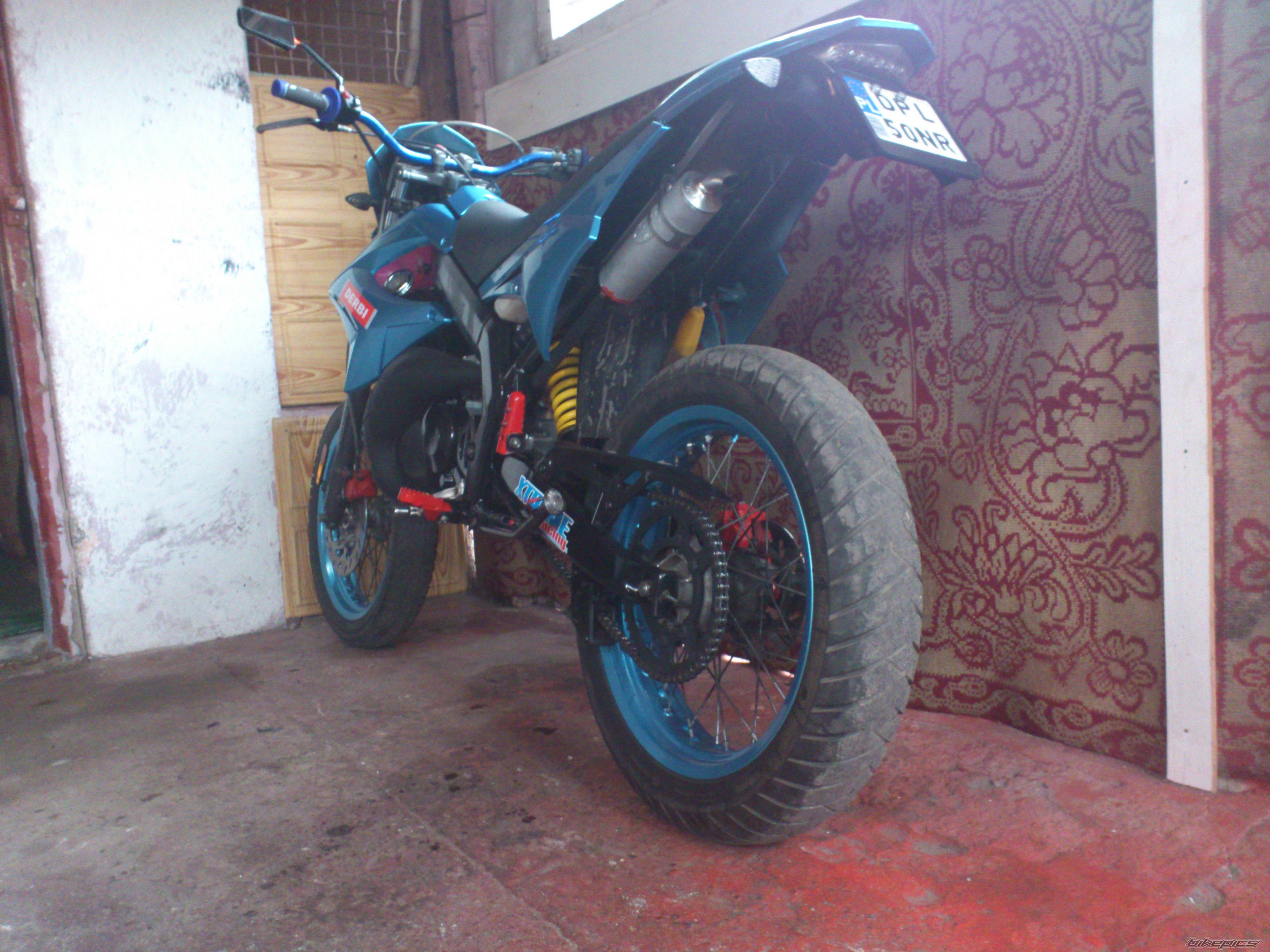 2004 DERBI SENDA SM 50 | Picture 2362138 motorcycle photo