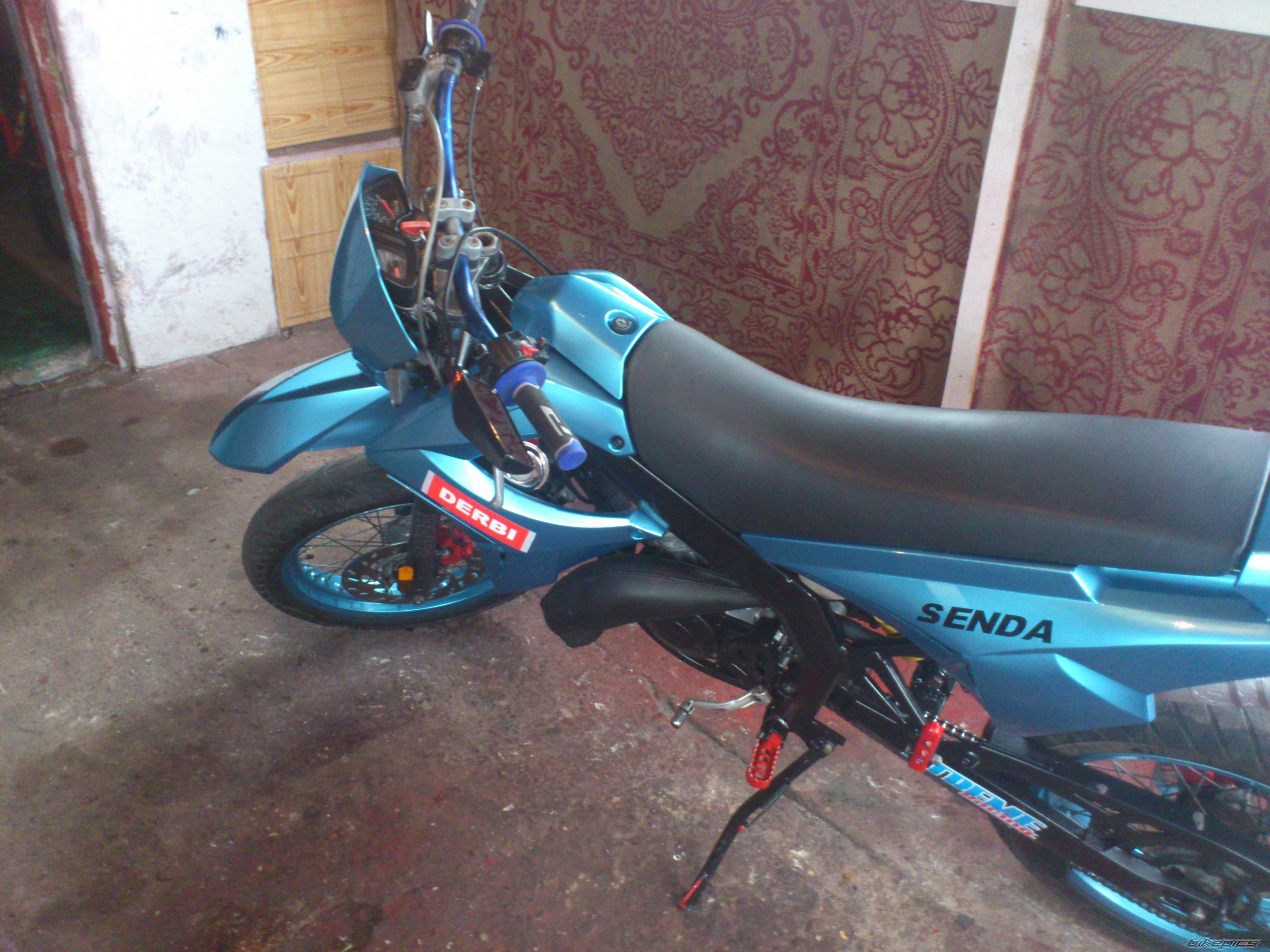 2004 DERBI SENDA SM 50 | Picture 2362142 motorcycle photo