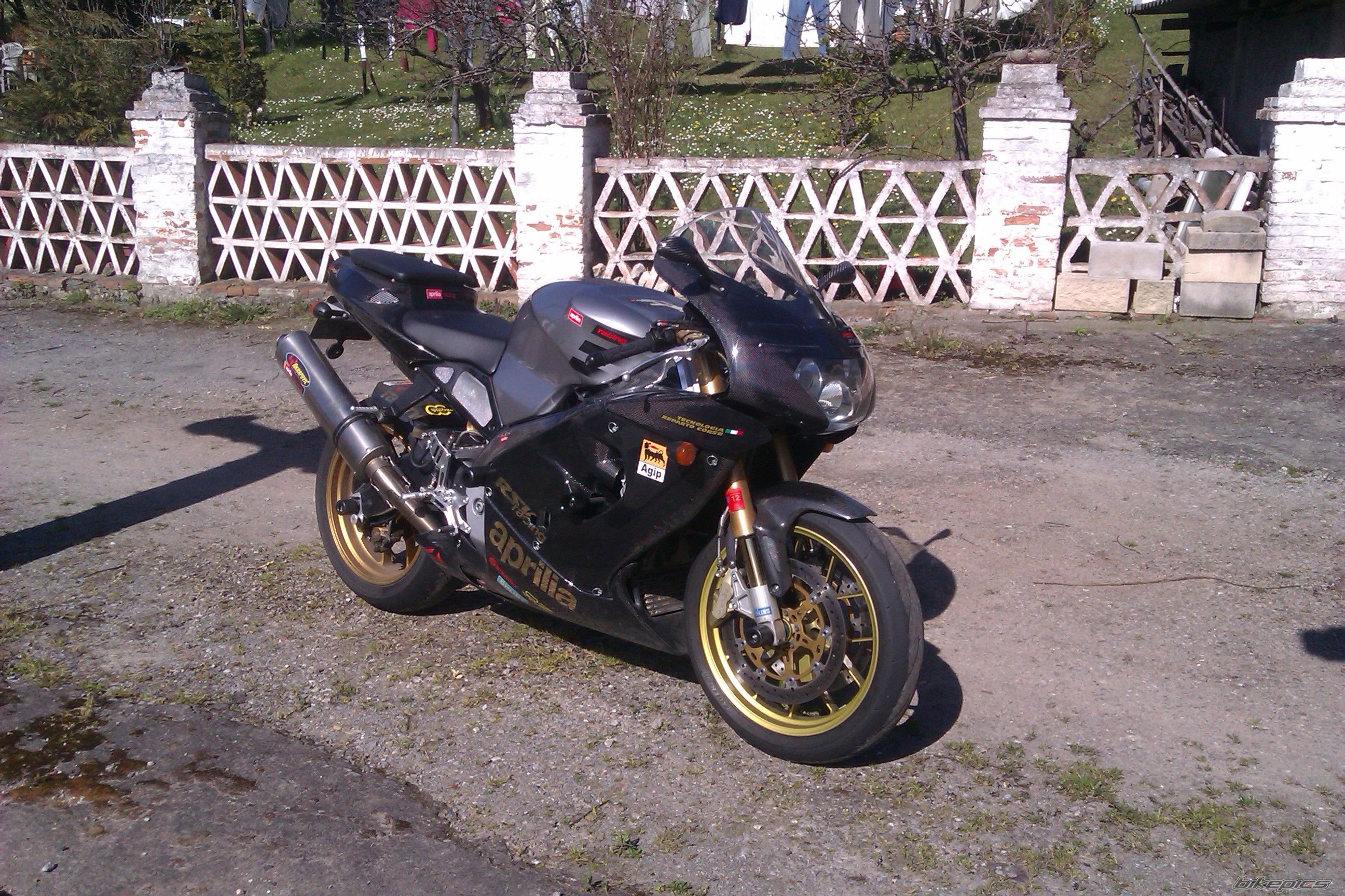 1999 APRILIA RSV 1000 MILLE | Picture 2362508 motorcycle photo