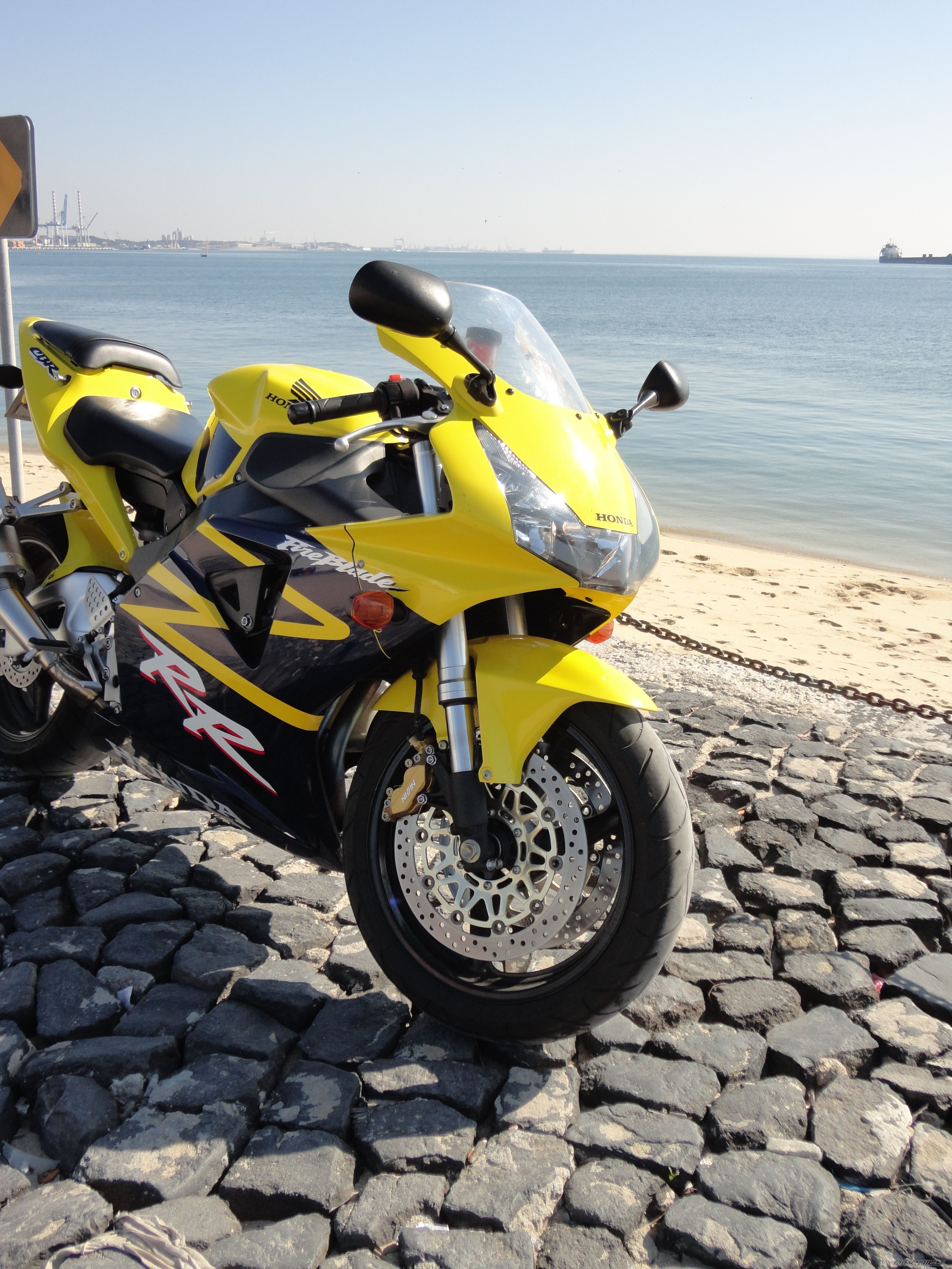 2003 HONDA CBR 954RR FIREBLADE | Picture 2364629 motorcycle photo