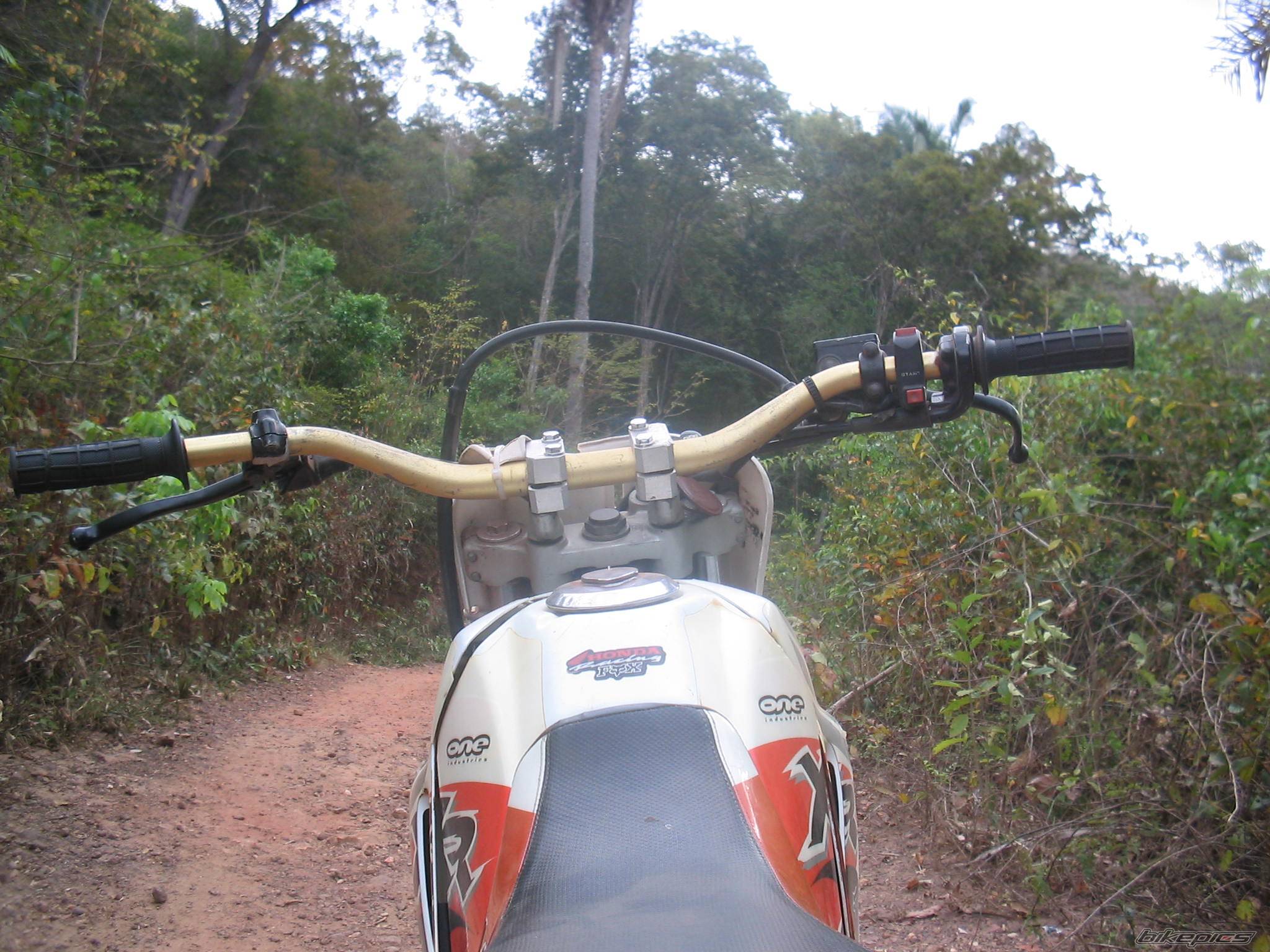 2004 HONDA XR 200 | Picture 236597 motorcycle photo