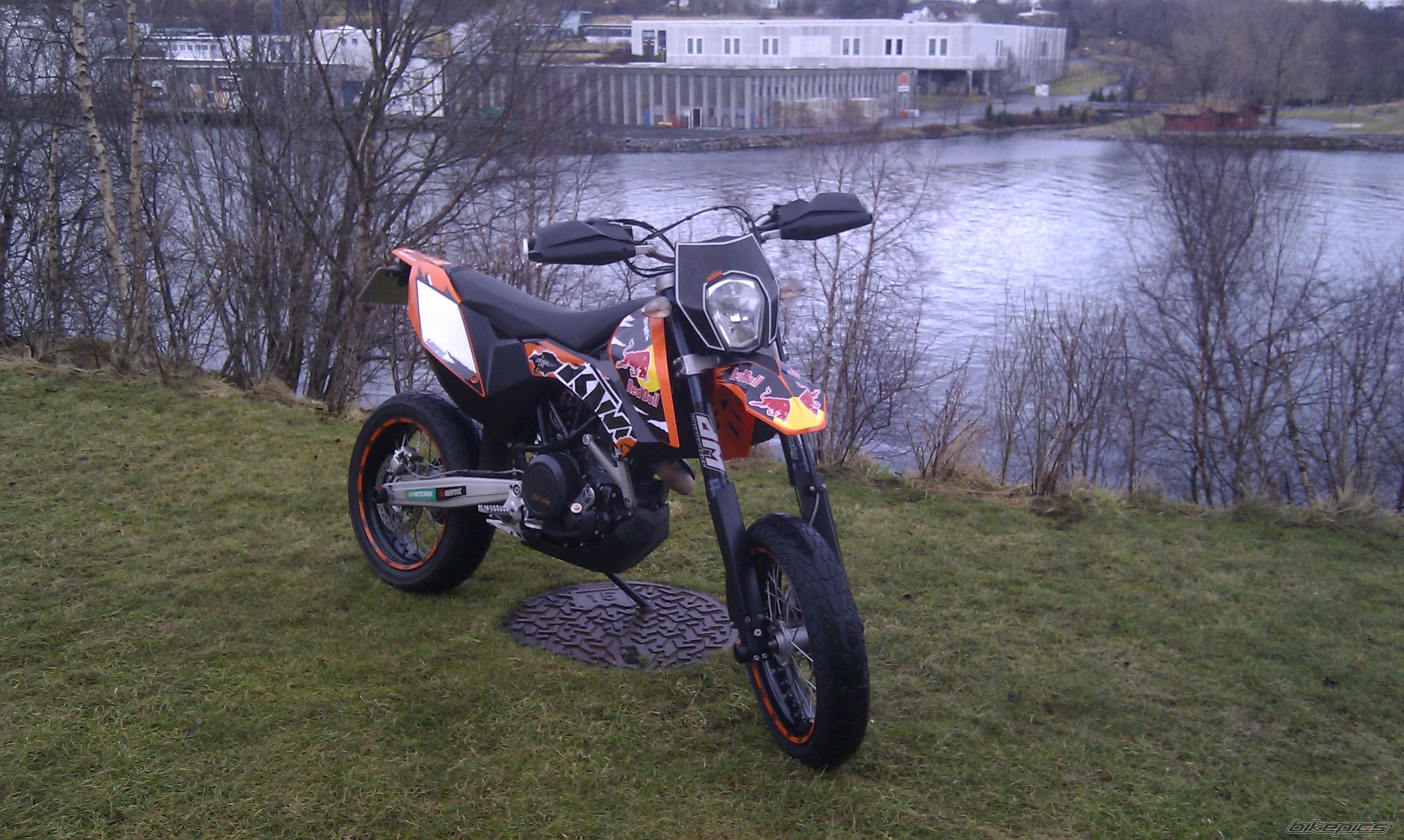 2008 KTM 690 SMC | Picture 2366109 motorcycle photo