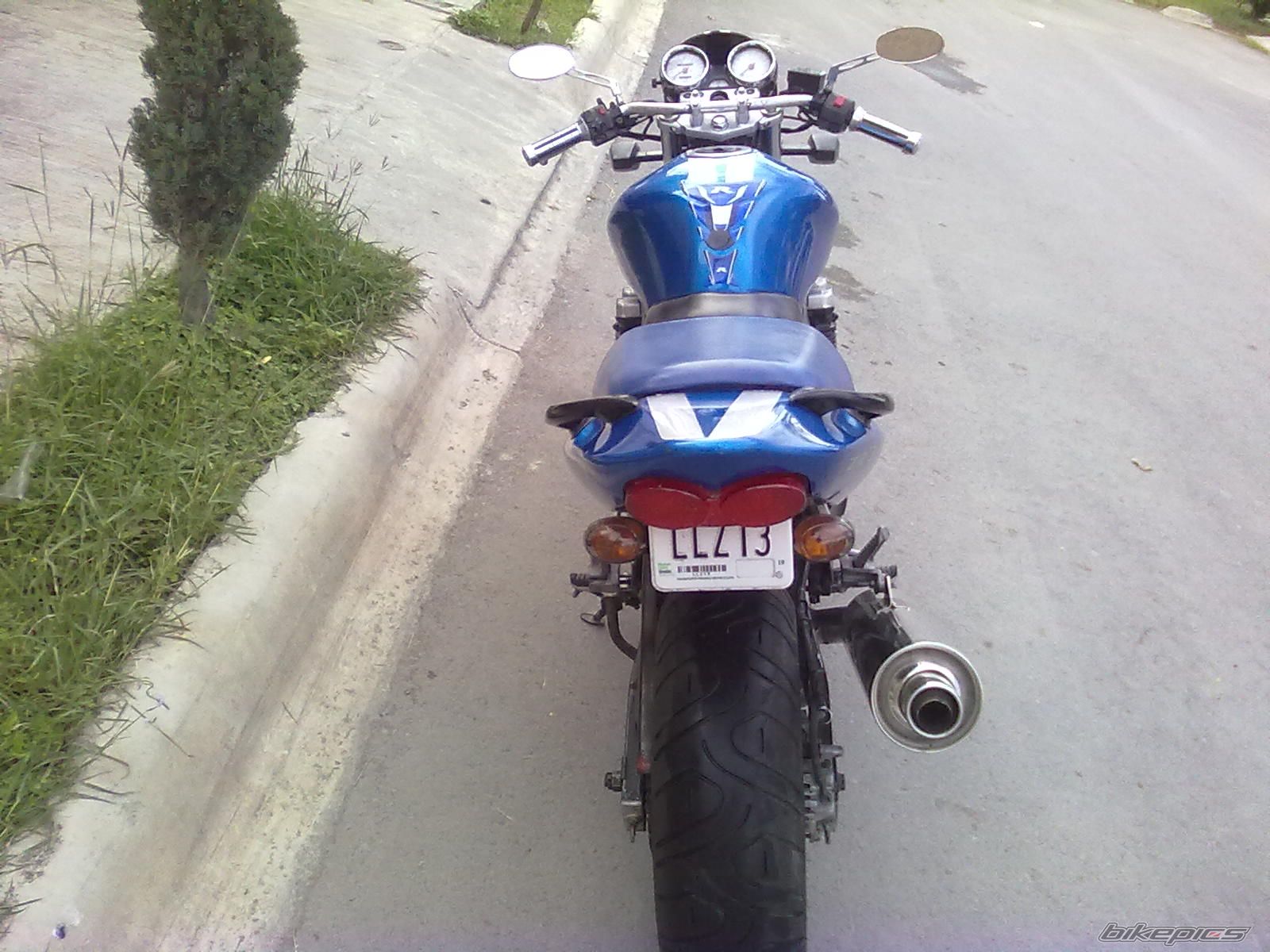 2000 KAWASAKI ZR 7 | Picture 2366159 motorcycle photo