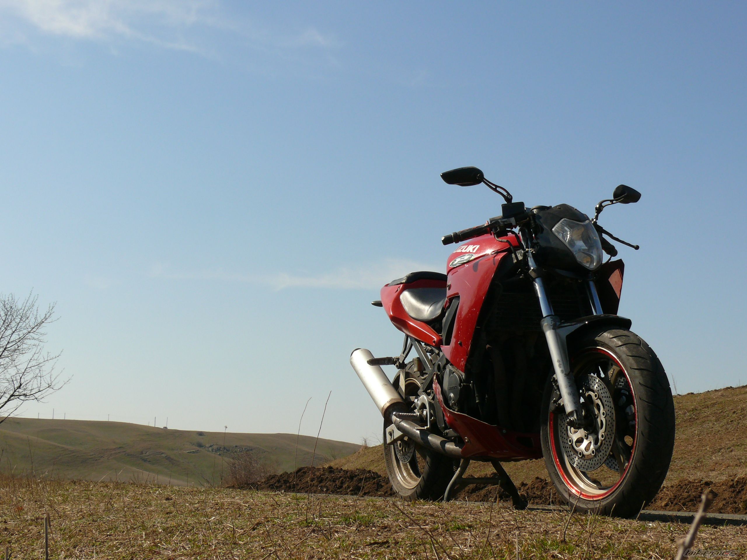 1995 SUZUKI GSX 600 F | Picture 2369143 motorcycle photo