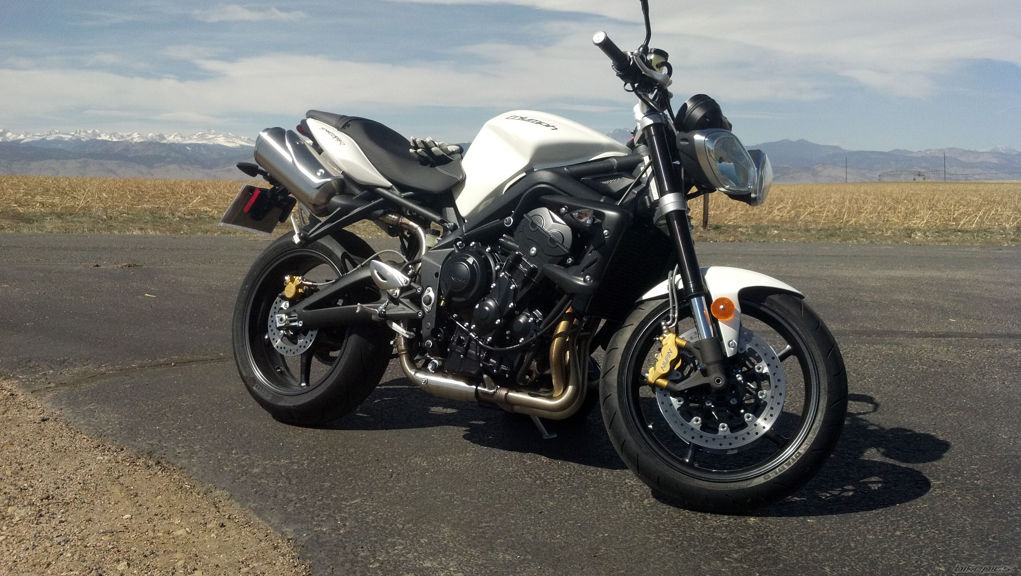 2012 TRIUMPH STREET TRIPLE R | Picture 2369542 motorcycle photo