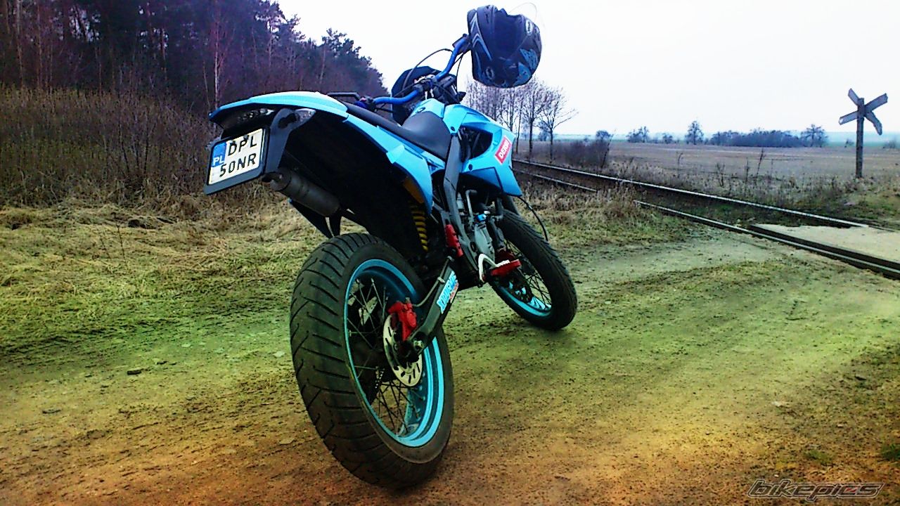 2004 DERBI SENDA SM 50 | Picture 2369843 motorcycle photo