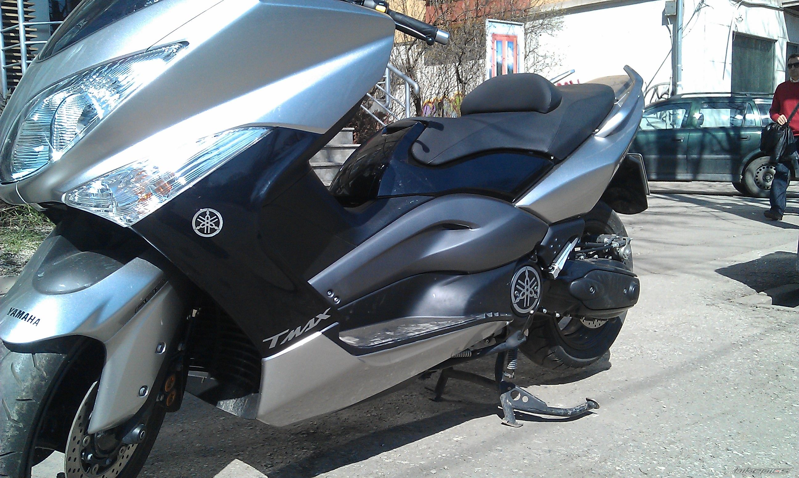 2008 YAMAHA TMAX 500 | Picture 2370647 motorcycle photo