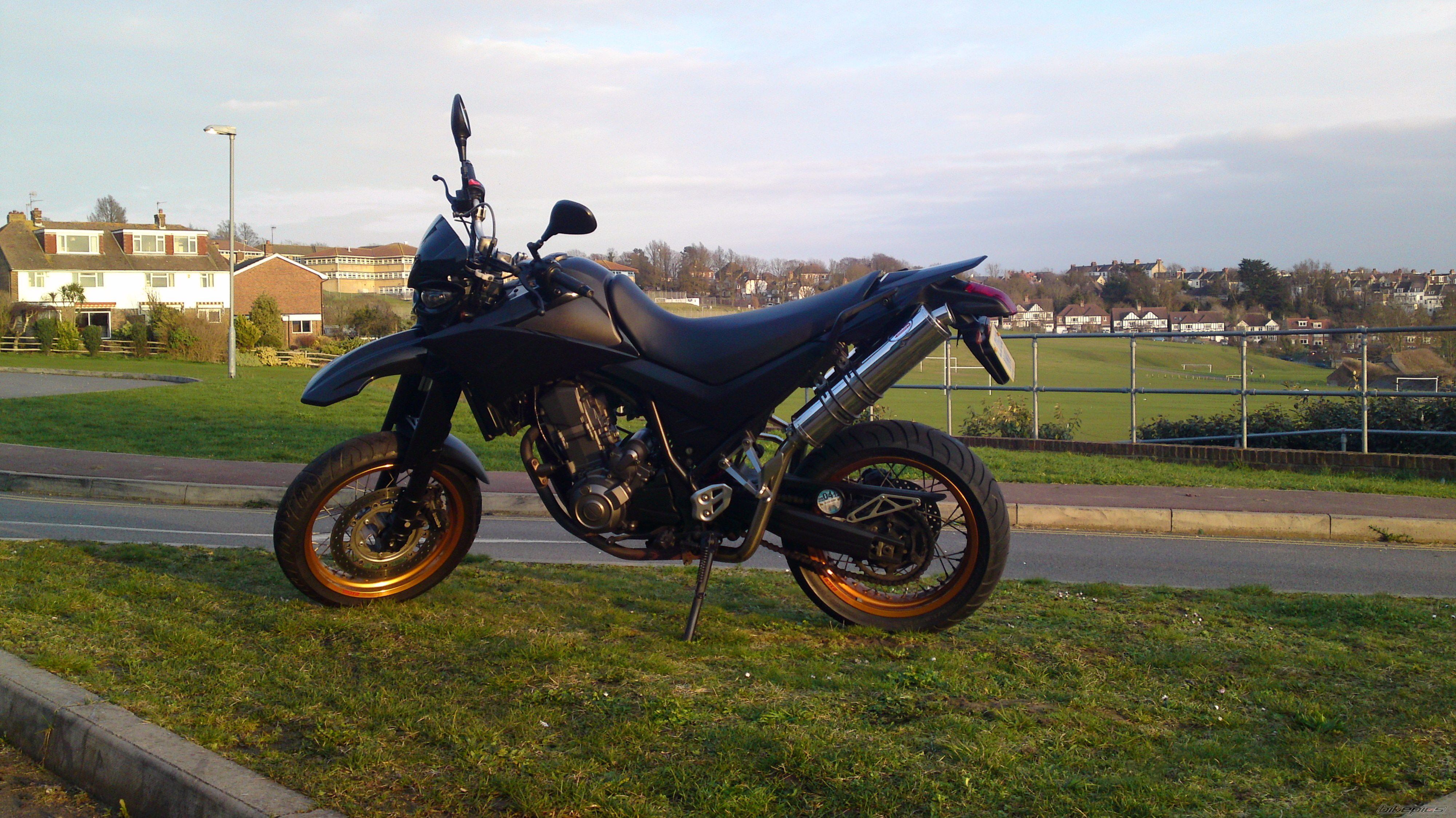 2010 YAMAHA XT 660X | Picture 2370733 motorcycle photo