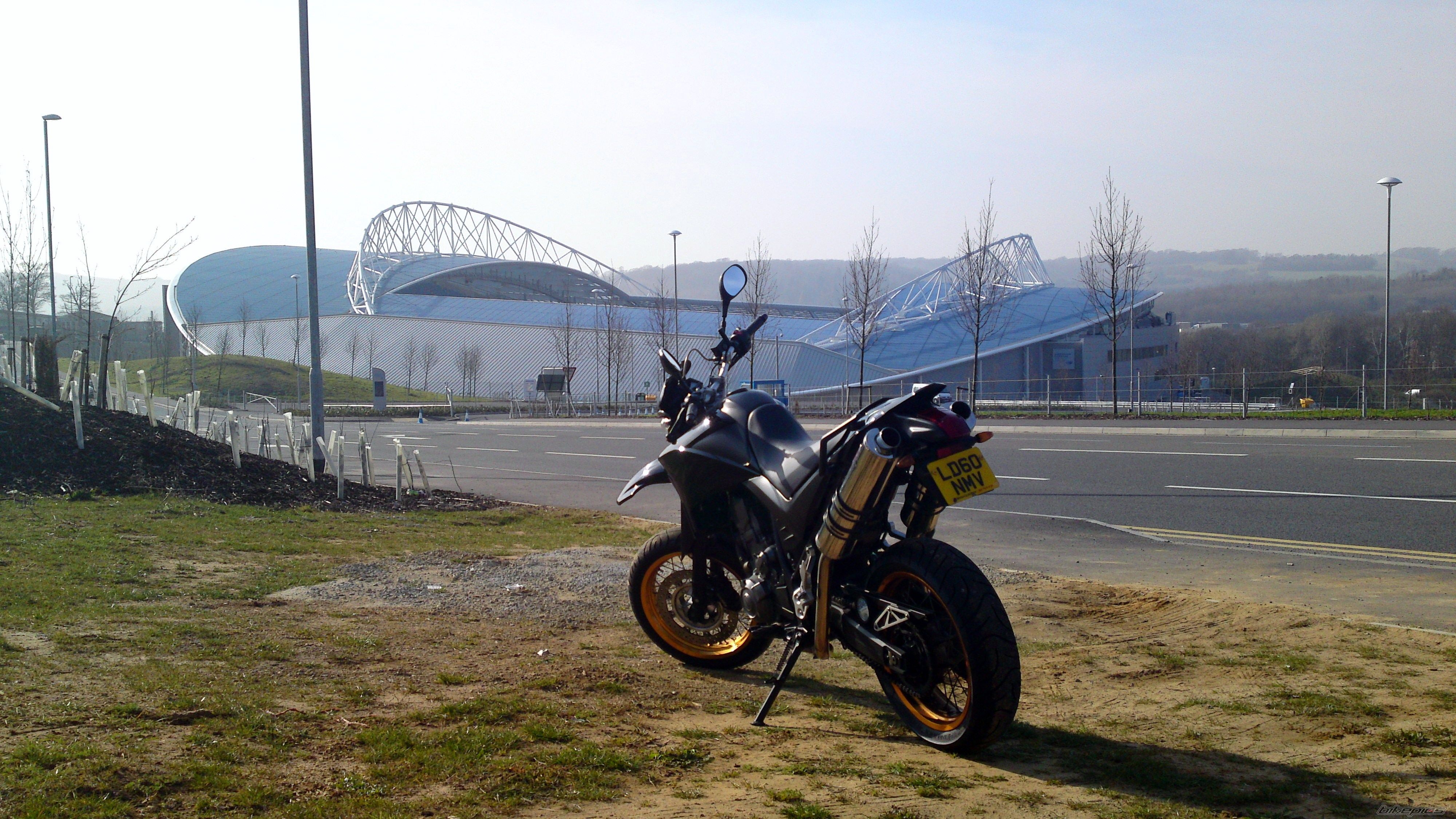 2010 YAMAHA XT 660X | Picture 2370810 motorcycle photo