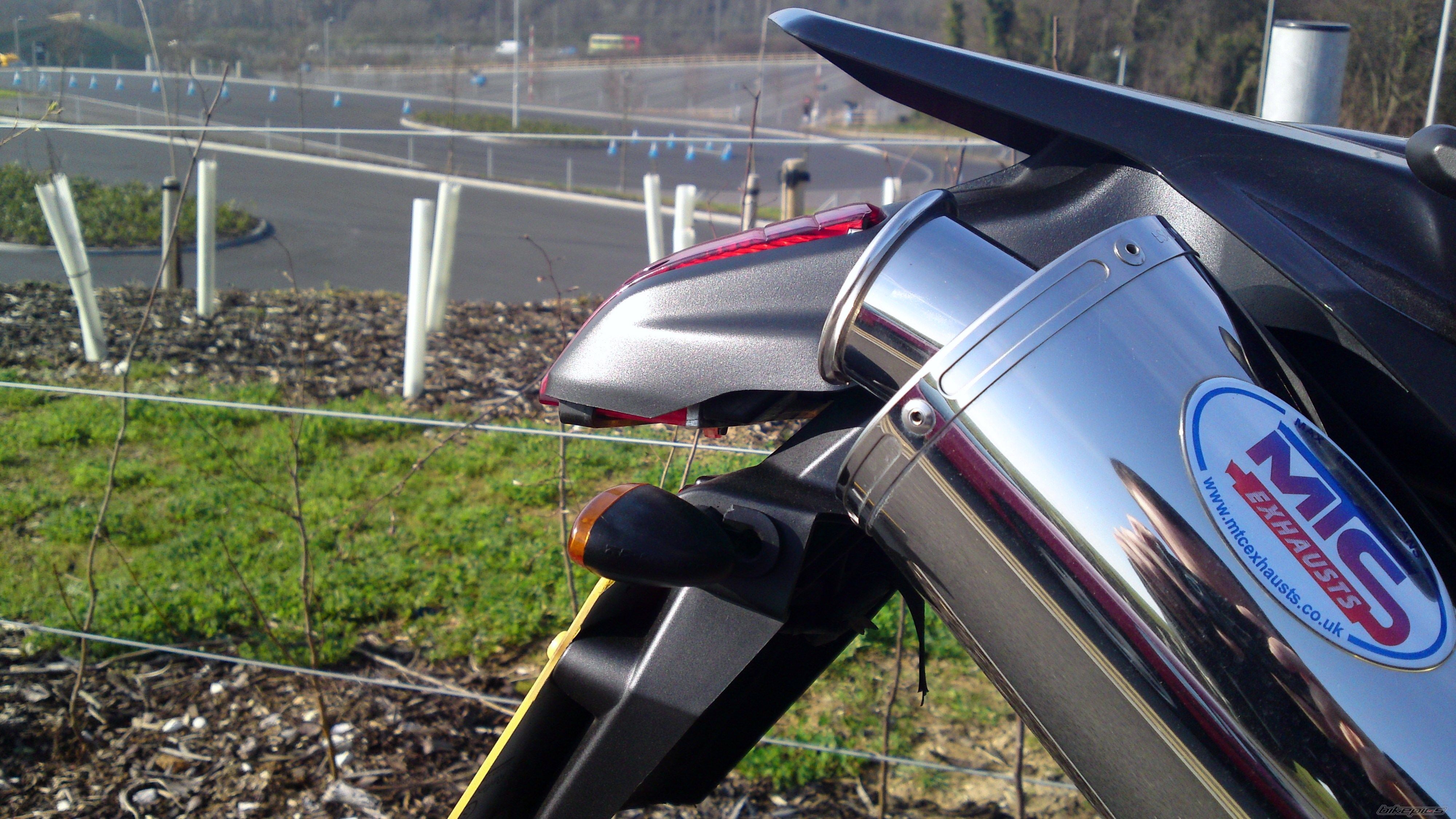2010 YAMAHA XT 660X | Picture 2370817 motorcycle photo