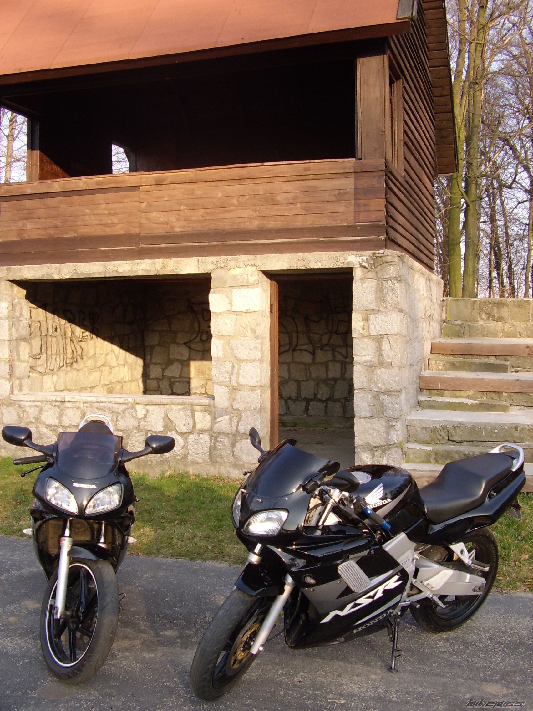 2002 HONDA NSR 125 | Picture 2371274 motorcycle photo