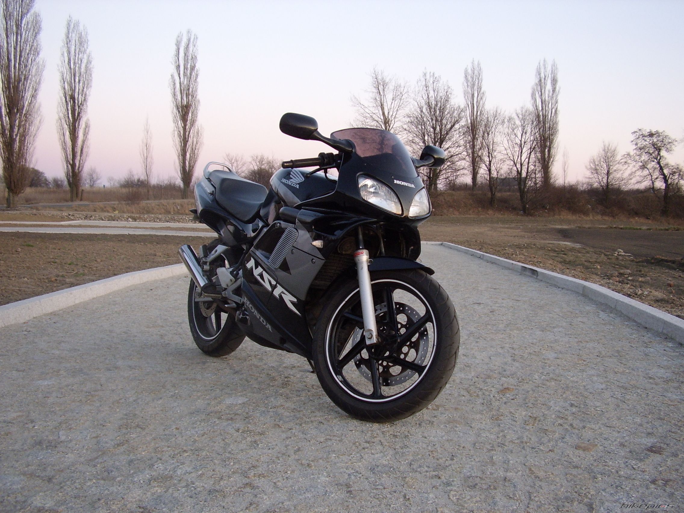 2002 HONDA NSR 125 | Picture 2371875 motorcycle photo