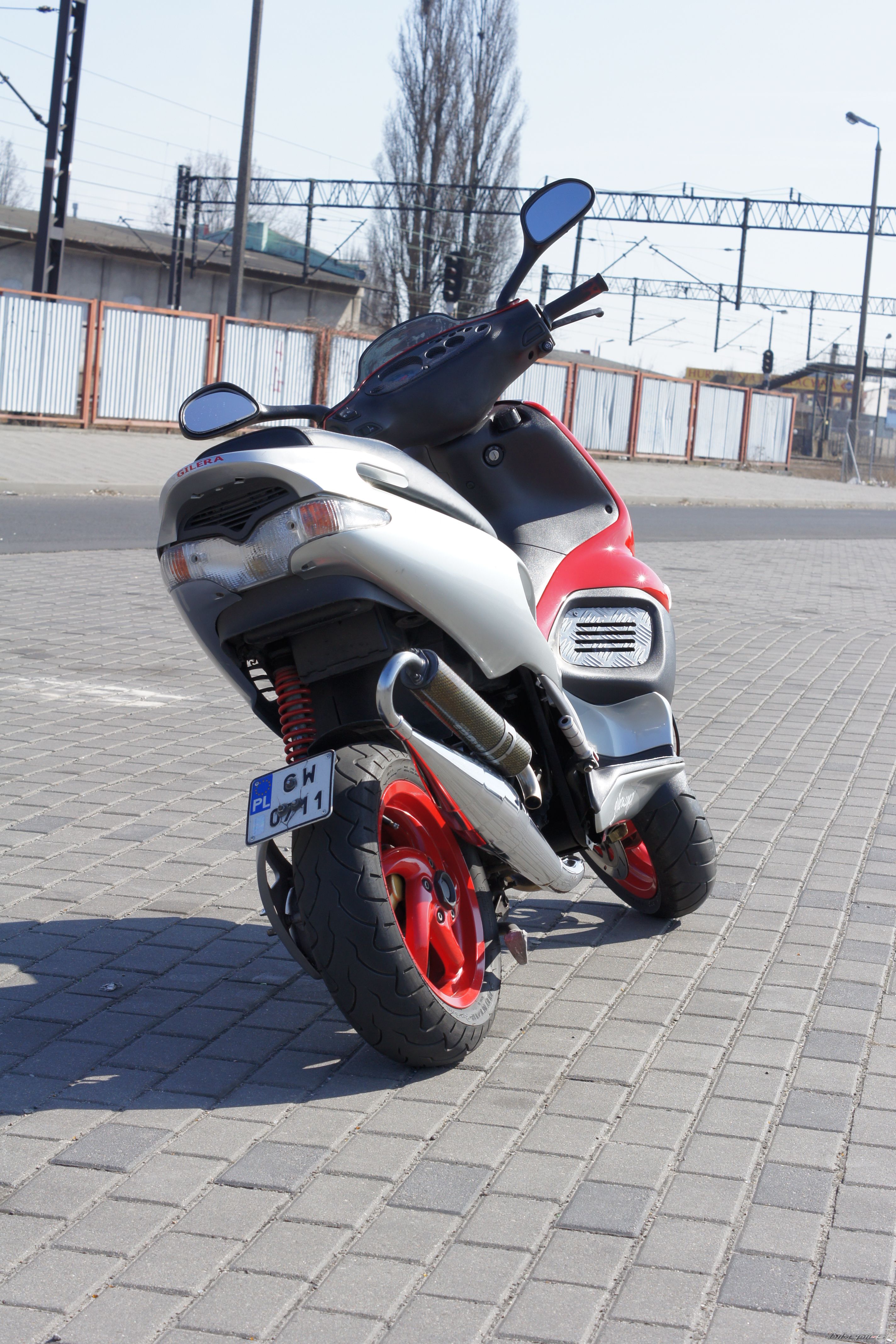 2004 GILERA RUNNER 50 | Picture 2373570 motorcycle photo