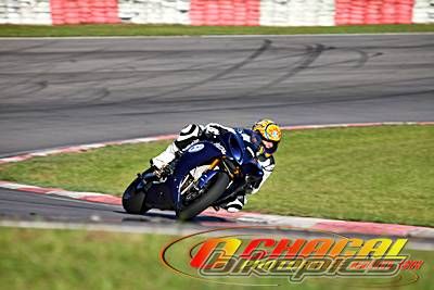 2012 YAMAHA YZF R1 | Picture 2373886 motorcycle photo
