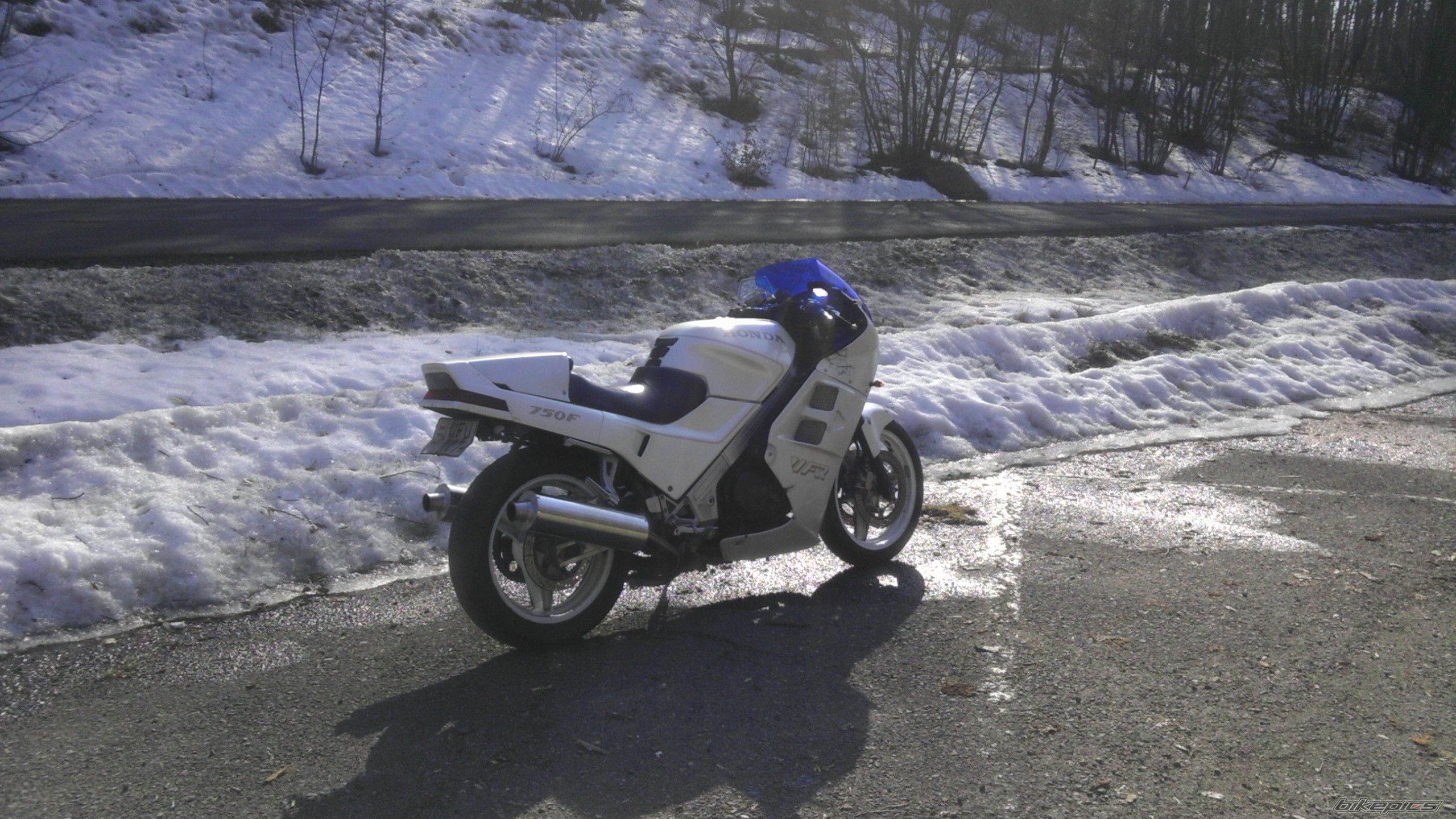 1989 HONDA VFR 750 | Picture 2374210 motorcycle photo
