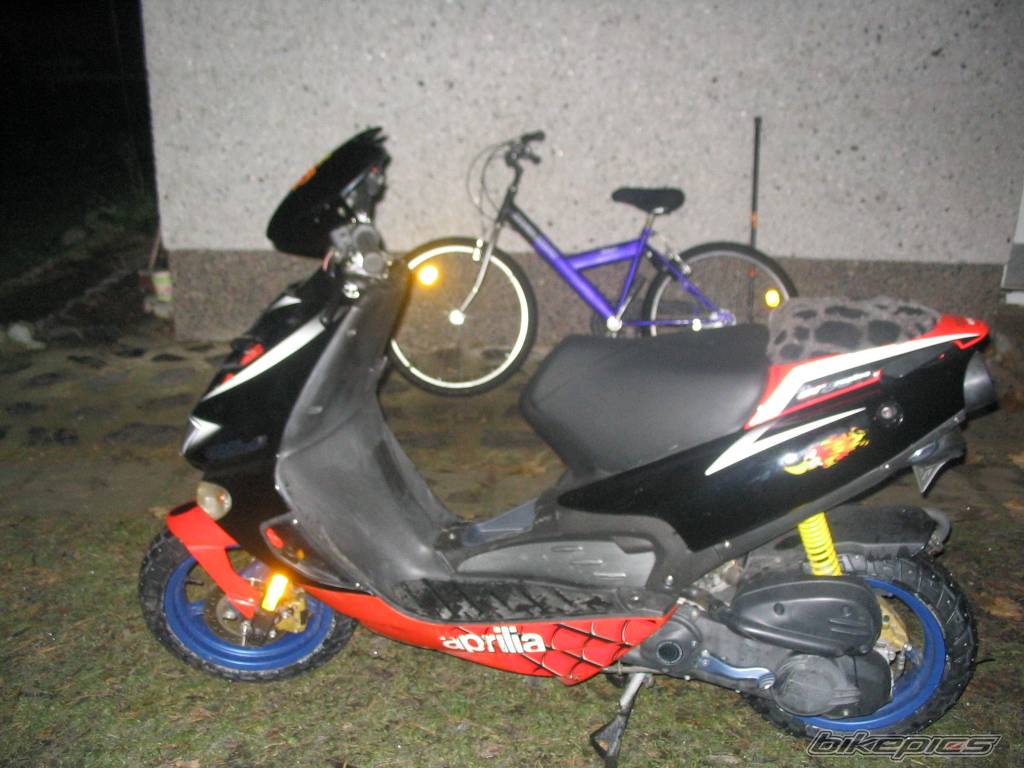 2003 APRILIA SR 50 | Picture 237489 motorcycle photo