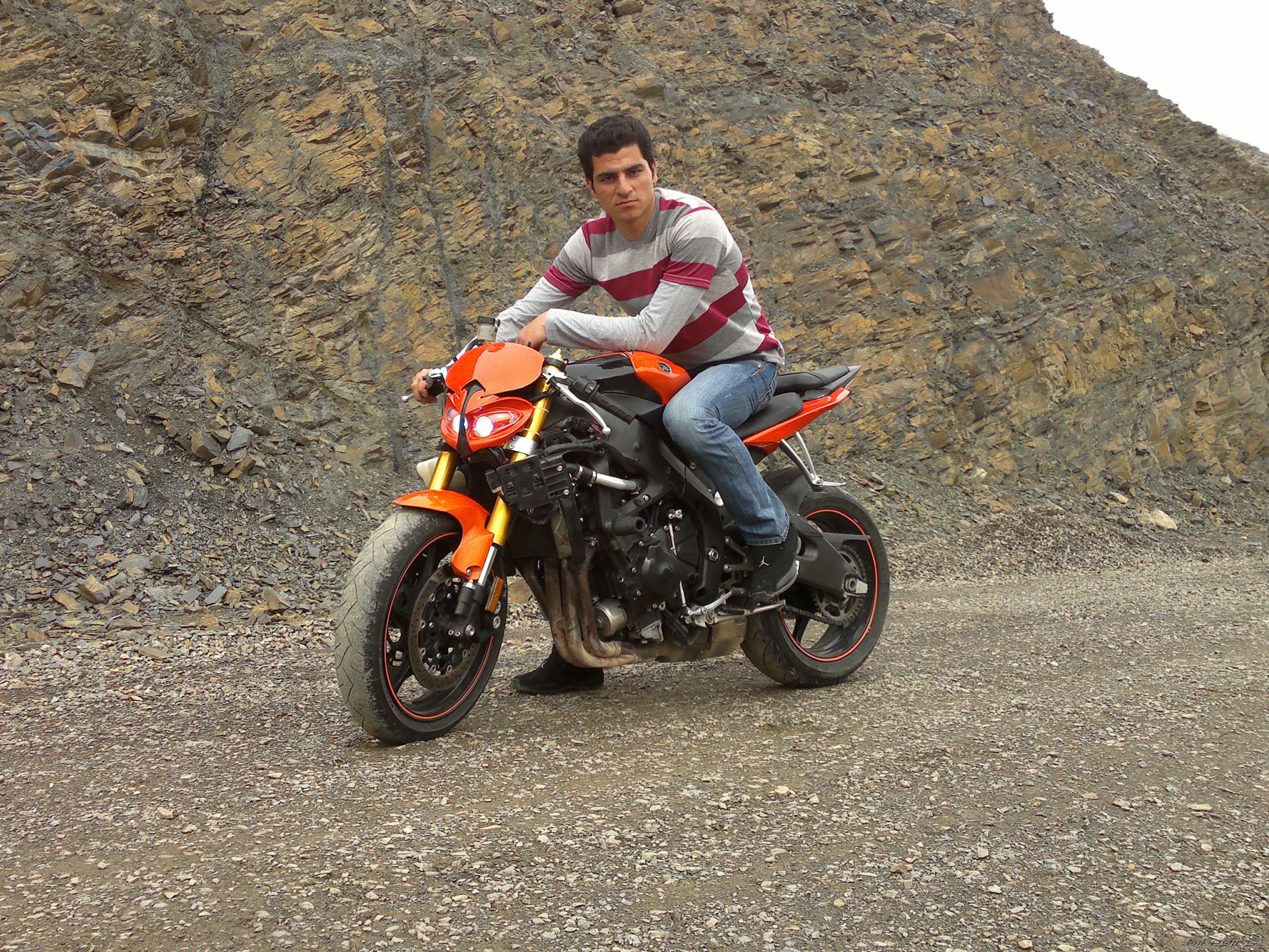 2011 YAMAHA YZF R6 | Picture 2375176 motorcycle photo